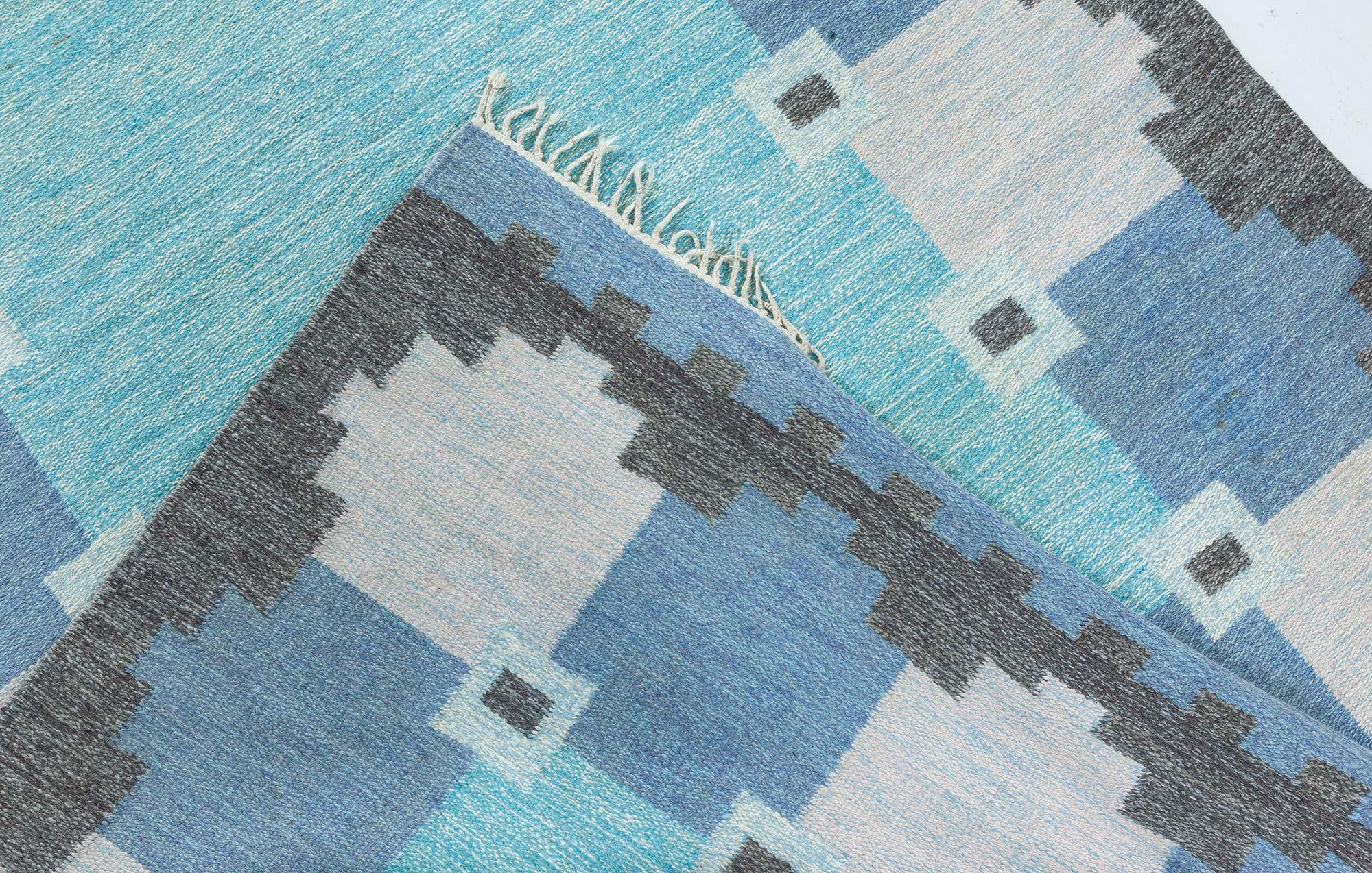 Doris Leslie Blau Vintage Swedish Flat Woven Rug by Ingegerd Silow Bon état - En vente à New York, NY