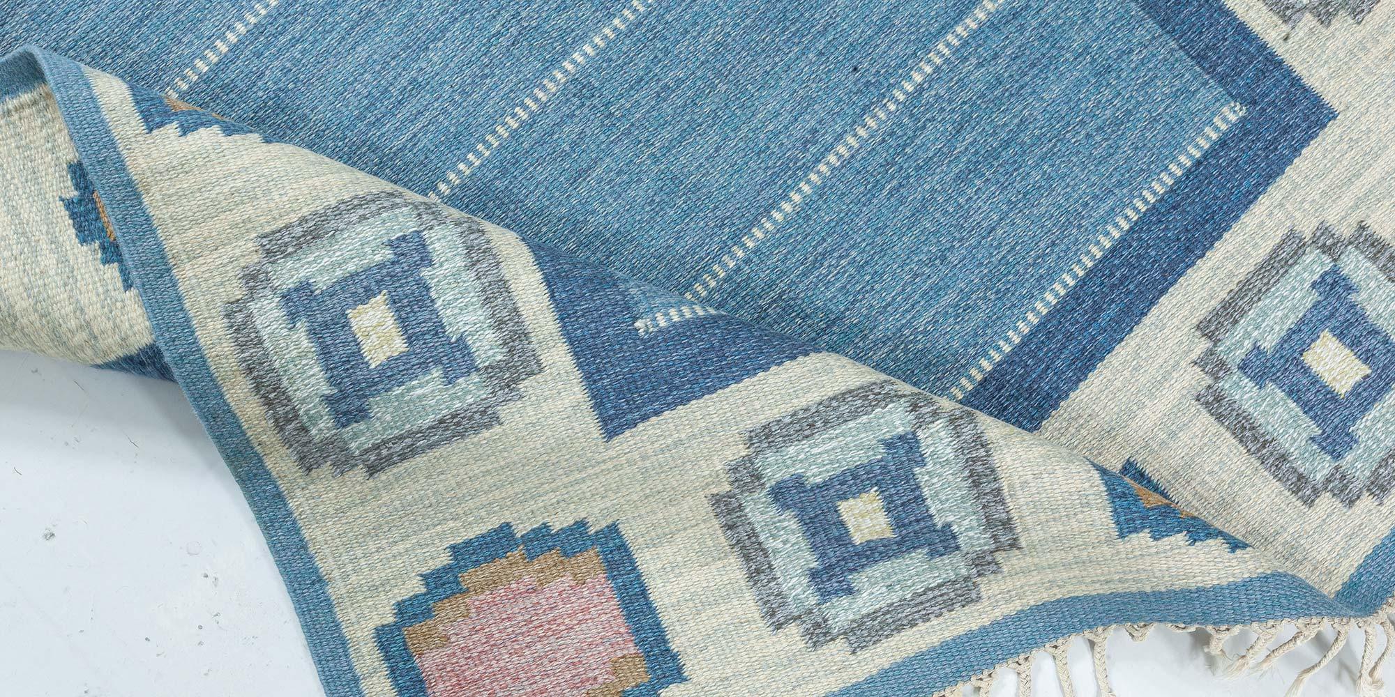 Doris Leslie Blau Vintage Swedish Flat Woven Rug by Ingegerd Silow In Good Condition For Sale In New York, NY