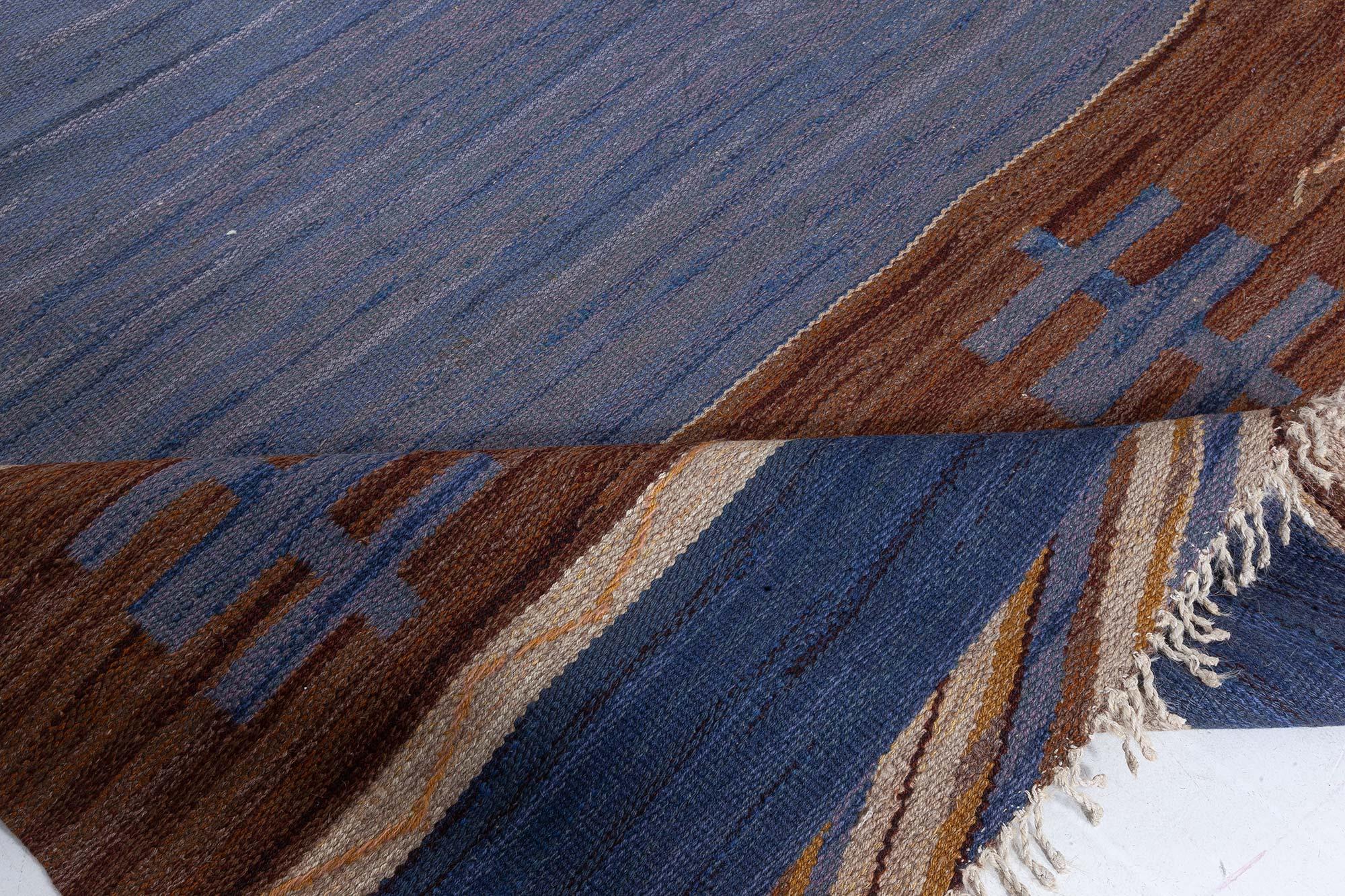 Doris Leslie Blau Alfombra sueca vintage de tejido plano de Johanna Bruns Vavskola Tejido a mano en venta