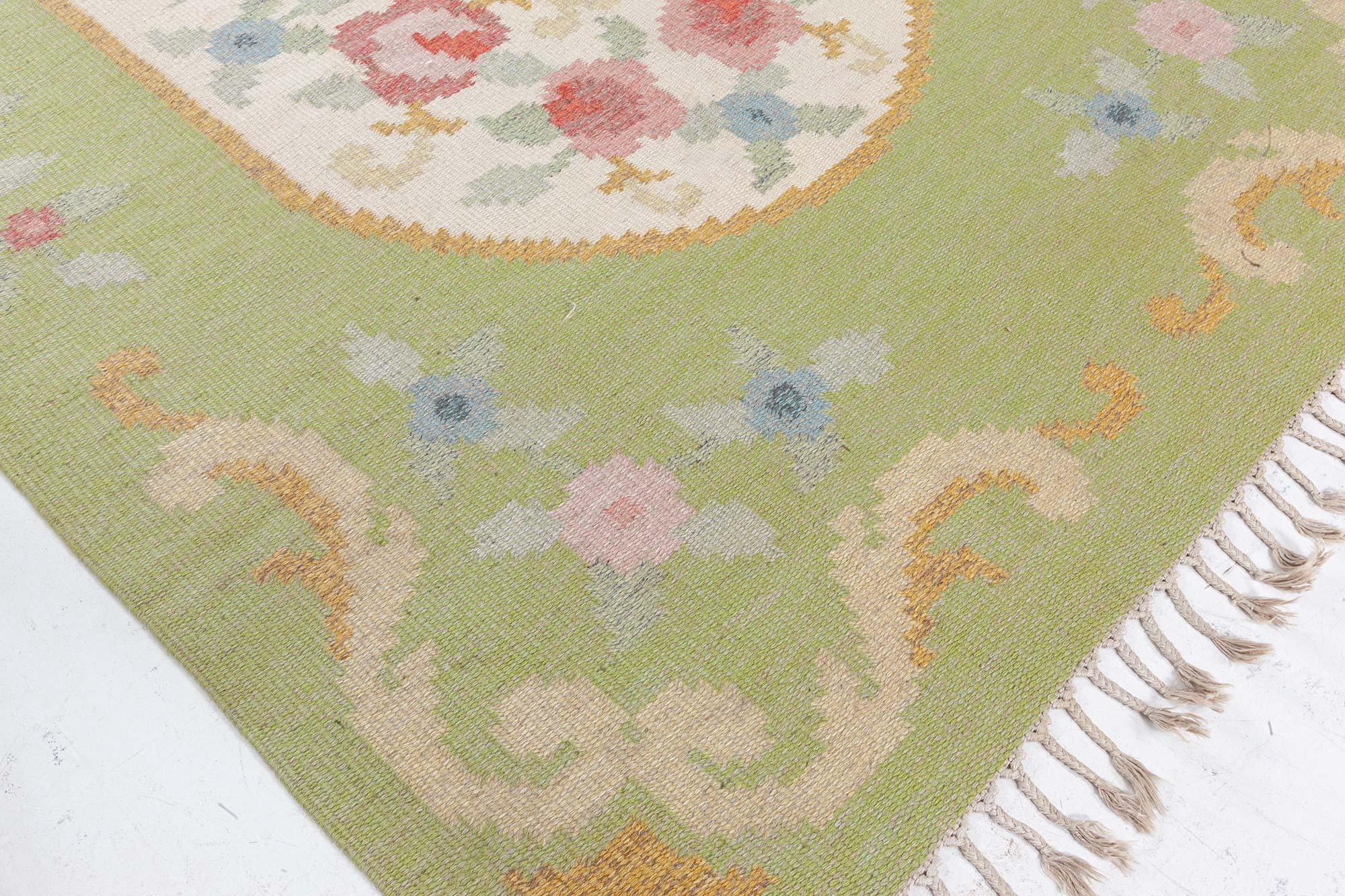 Tessuto a mano Doris Leslie Blau Vintage Swedish Flat Woven Rug by Rakel Carlander in vendita