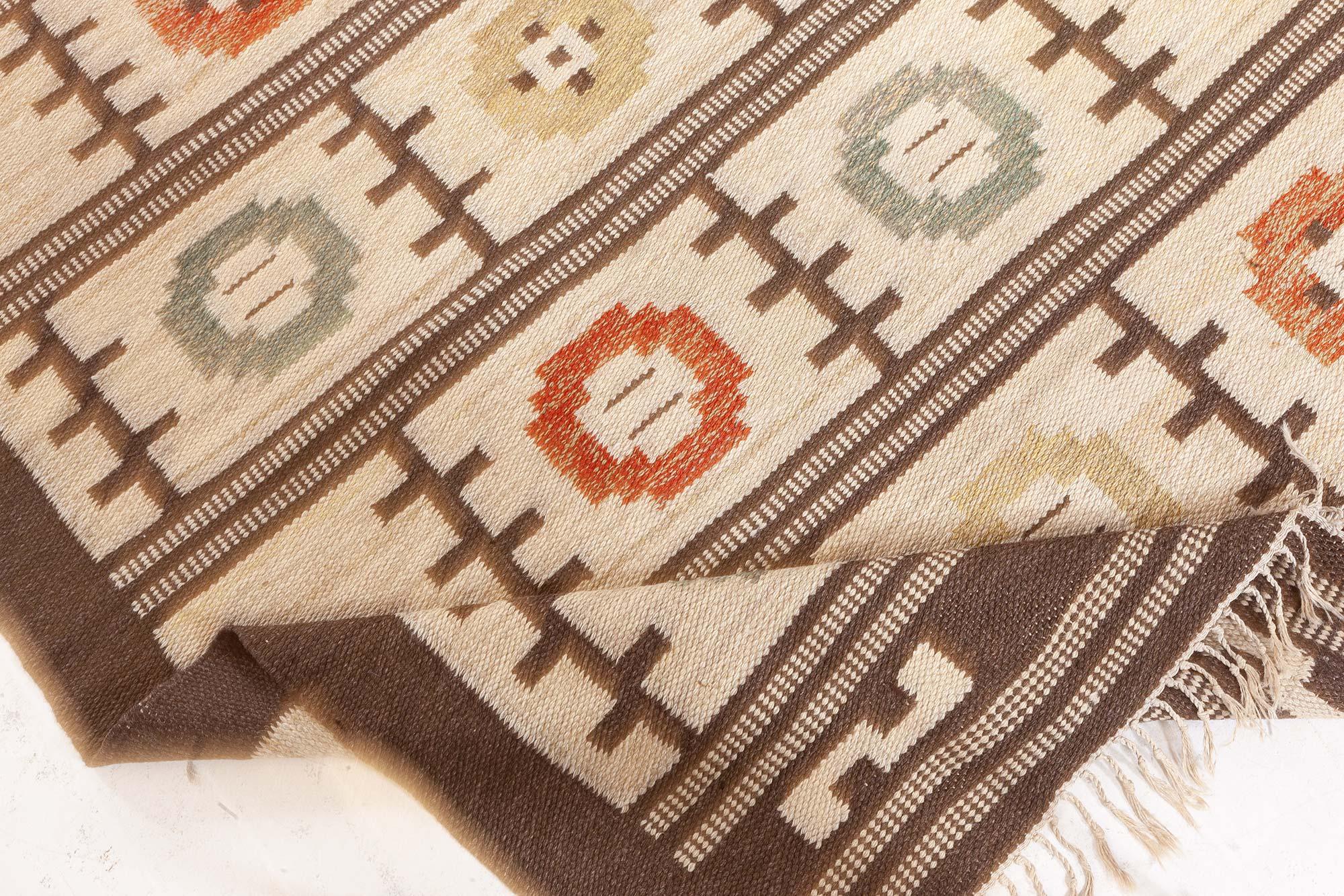 Doris Leslie Blau Vintage Swedish Flat Woven Rug In Good Condition For Sale In New York, NY