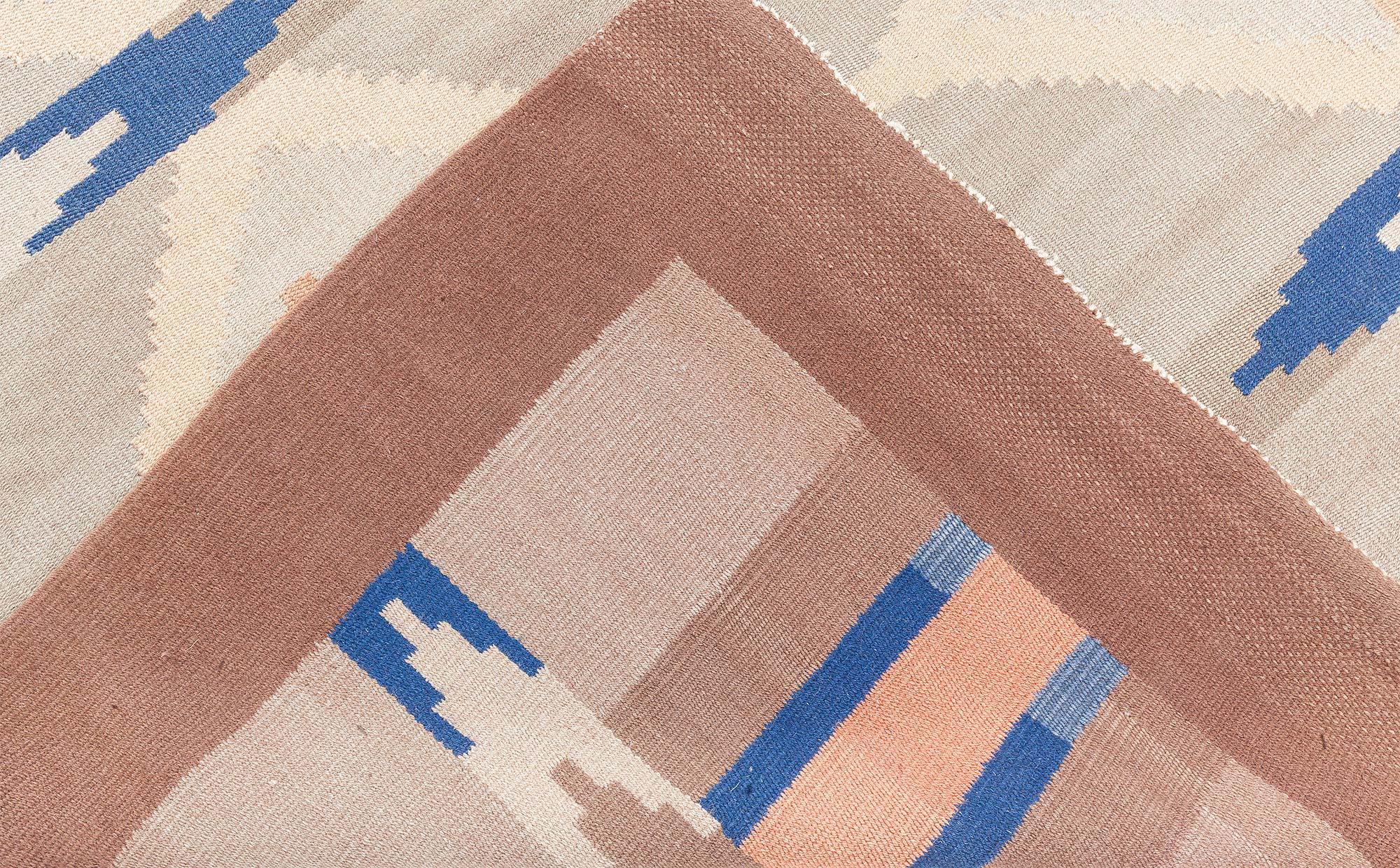 Doris Leslie Blau Alfombra Sueca Vintage de Tejido Plano siglo XX en venta