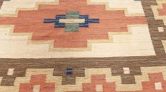 Alfombra sueca vintage de tejido plano geométrico «Rölakan» de Doris Leslie Blau, firmada por (Gk)