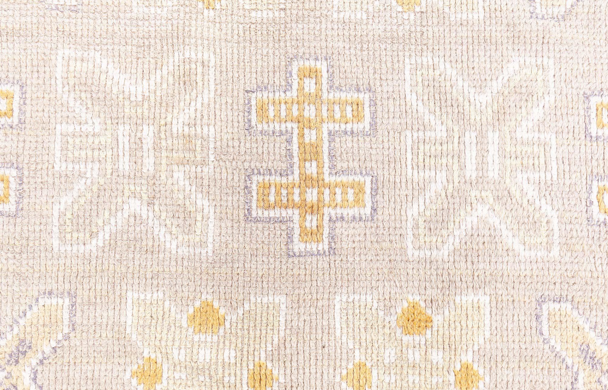 Doris Leslie Blau Vintage Swedish Pile Rug In Good Condition For Sale In New York, NY