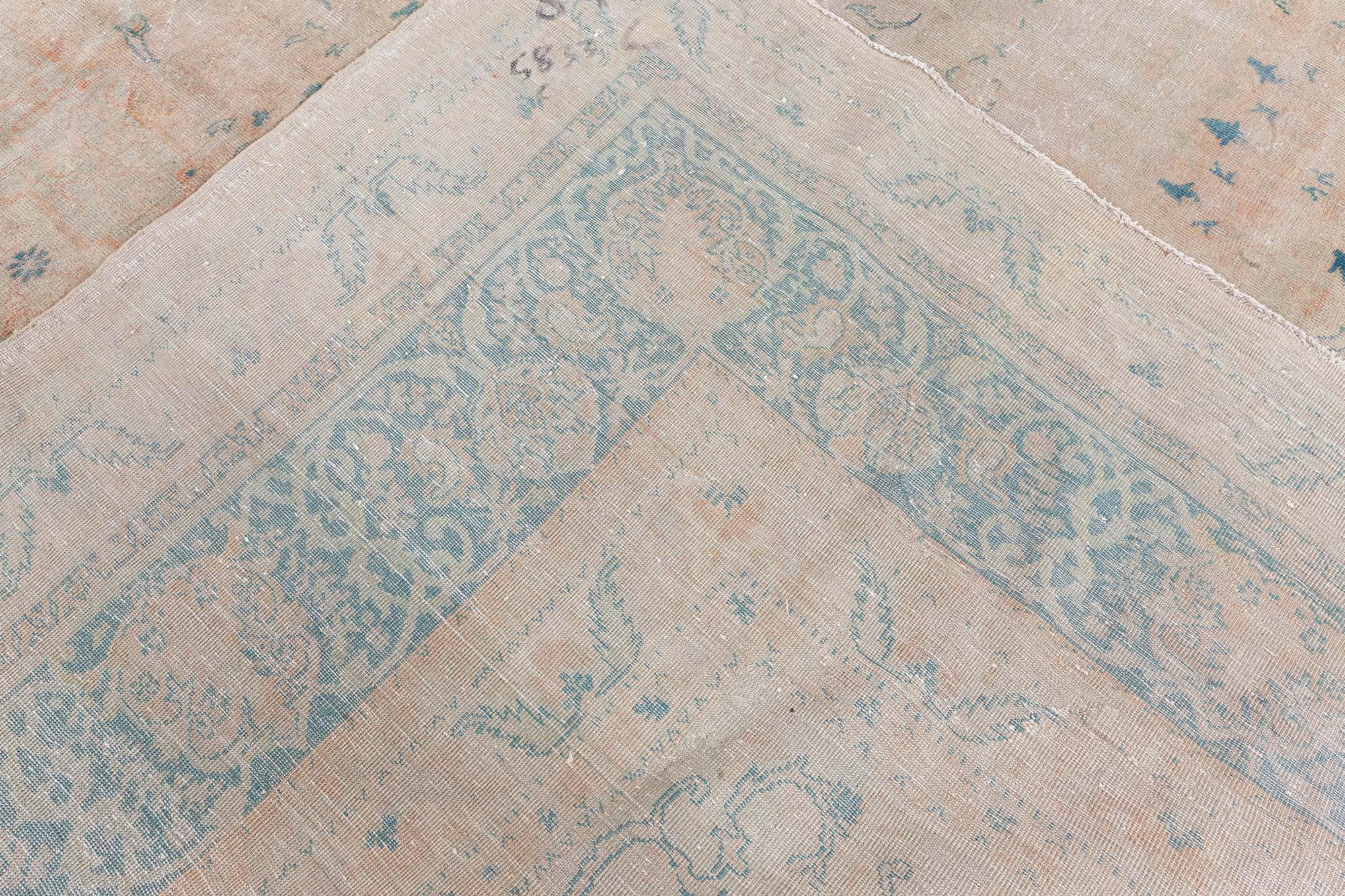 Doris Leslie Blau Alfombra turca vintage de lana anudada a mano Borlou en venta 4
