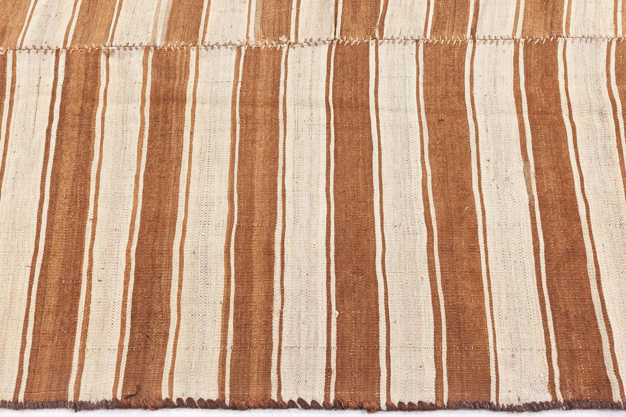 Doris Leslie Blauer türkischer Vintage-Kelim-Teppich im Zustand „Gut“ im Angebot in New York, NY
