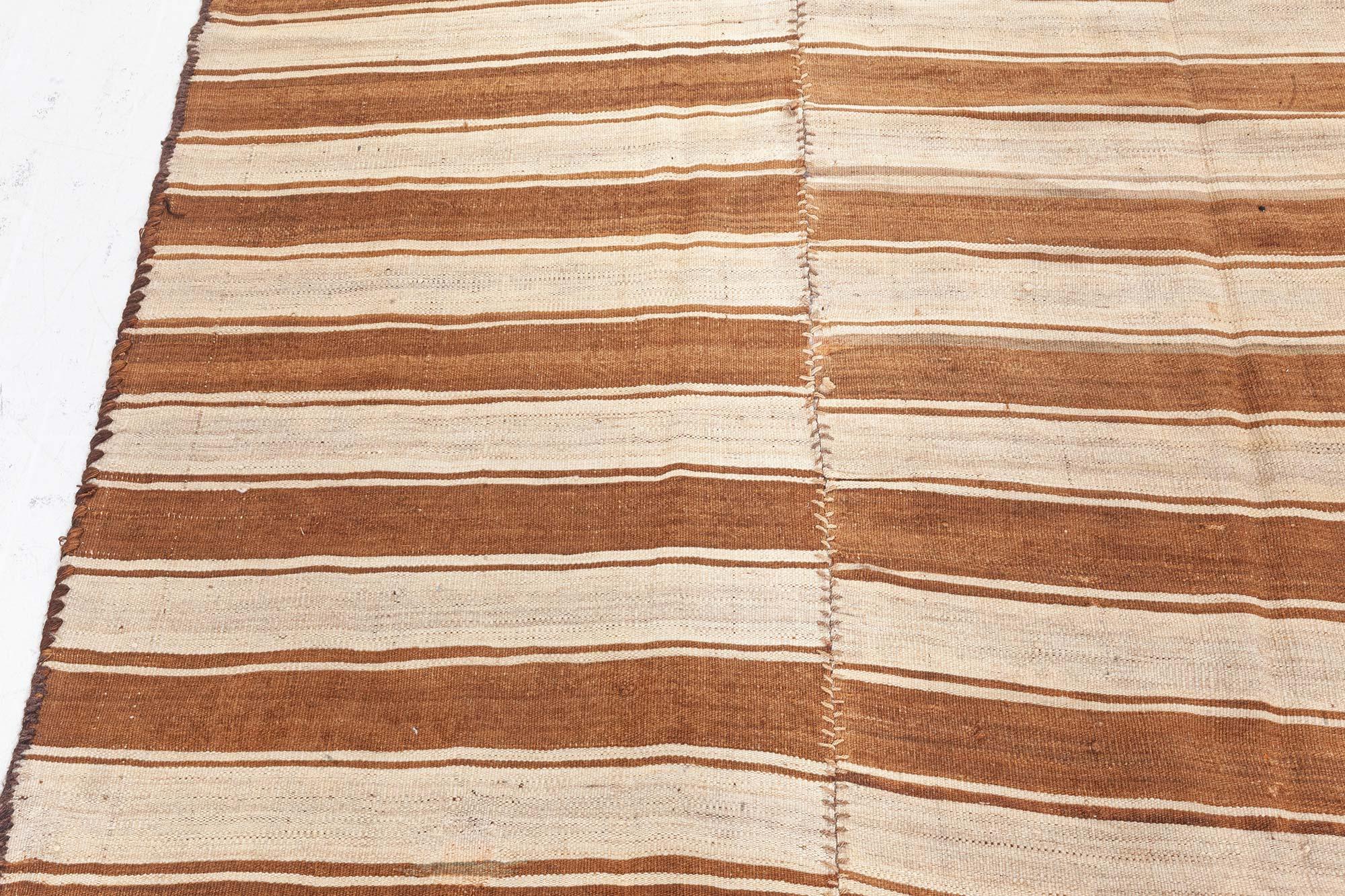 Doris Leslie Blauer türkischer Vintage-Kelim-Teppich im Angebot 1
