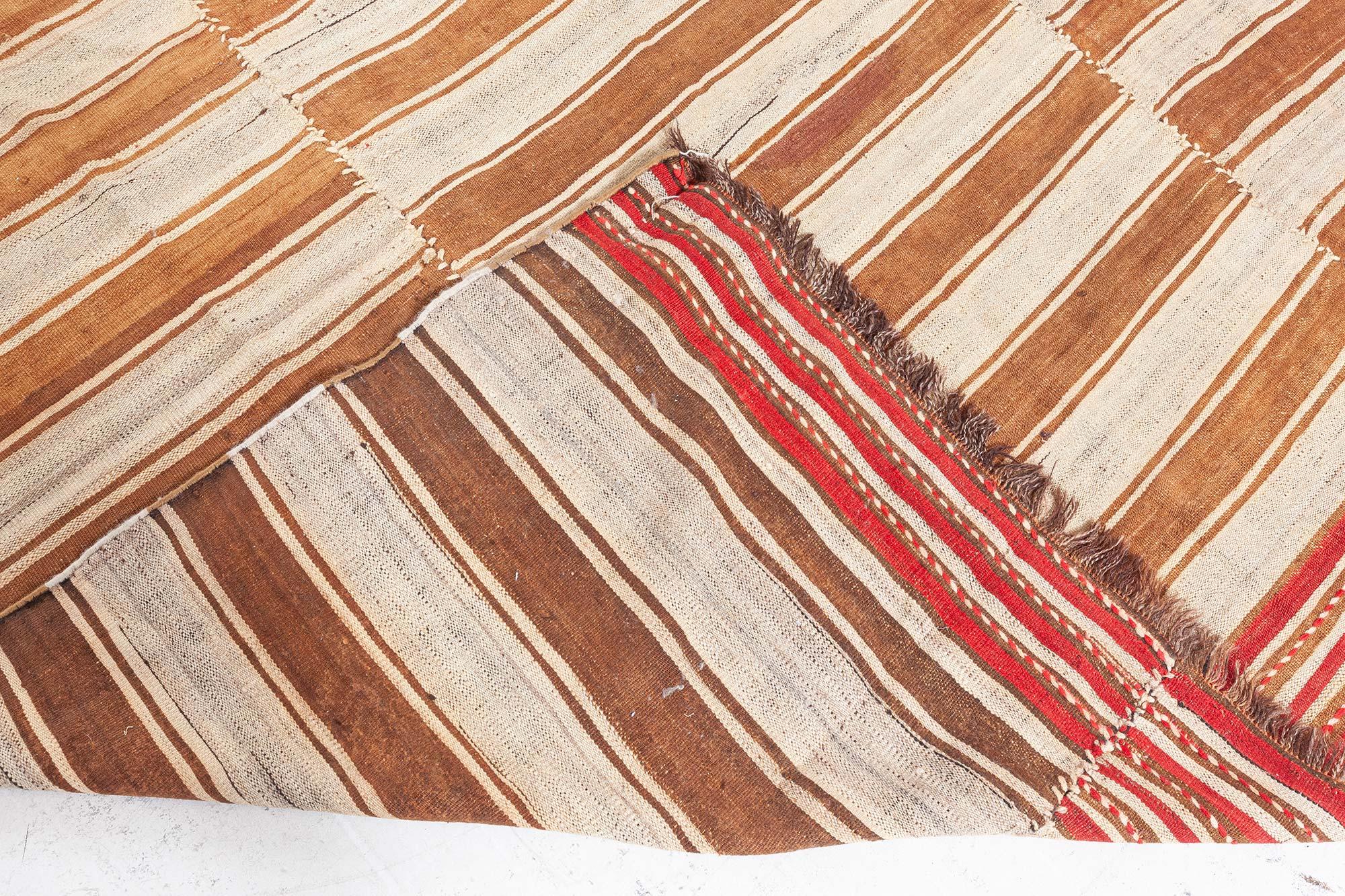 Doris Leslie Blauer türkischer Vintage-Kelim-Teppich (Wolle) im Angebot