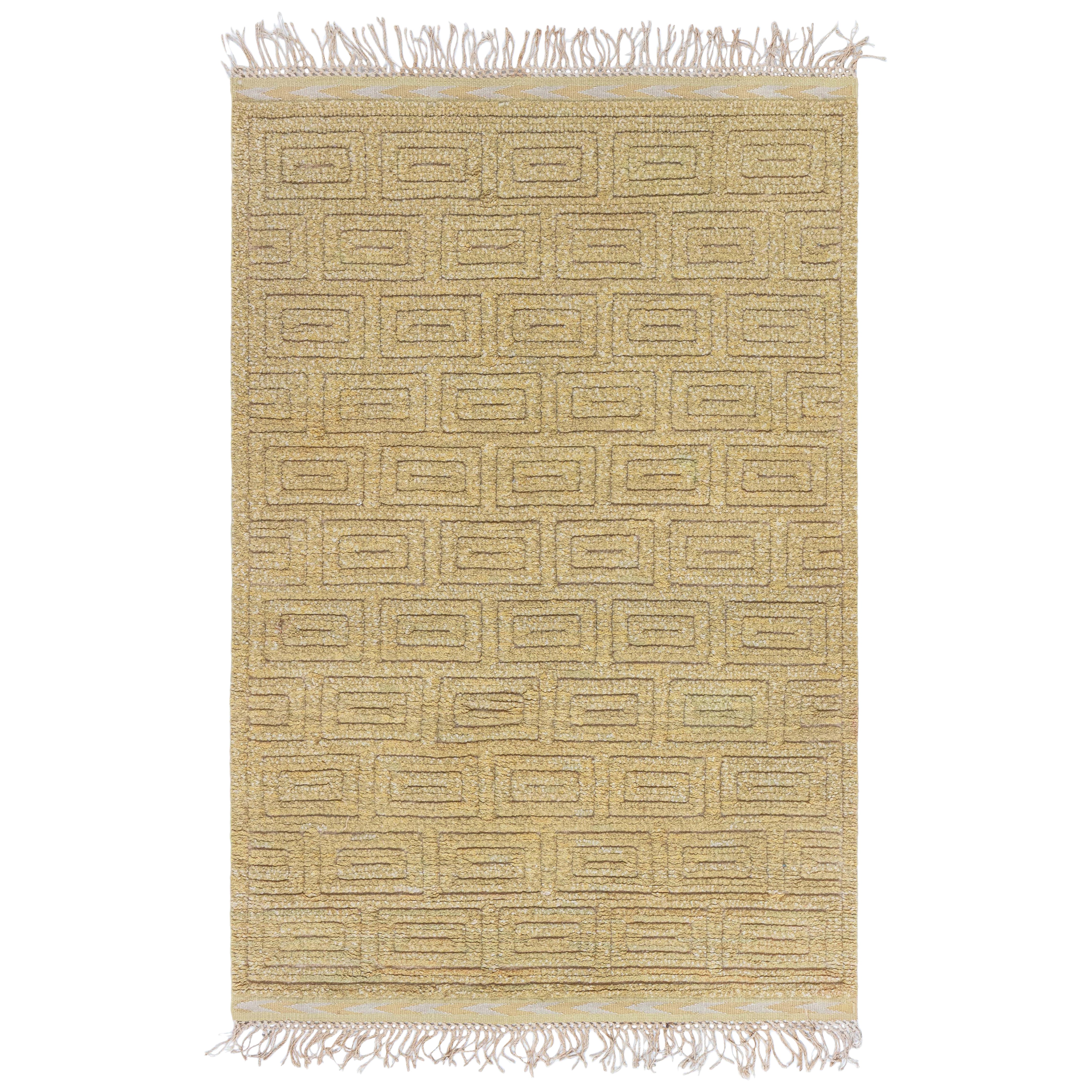 Doris Leslie Blau Vintage Yellow Swedish Half Pile di Elsa Gullberg
