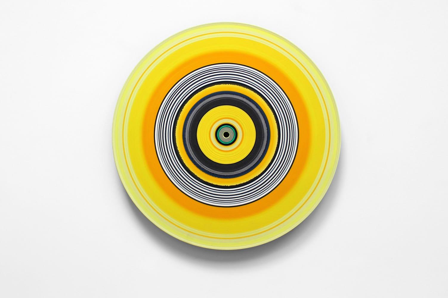 Budgie edition No. 30 by Doris Marten - Oil on vinyl, music, yellow, vivid, line