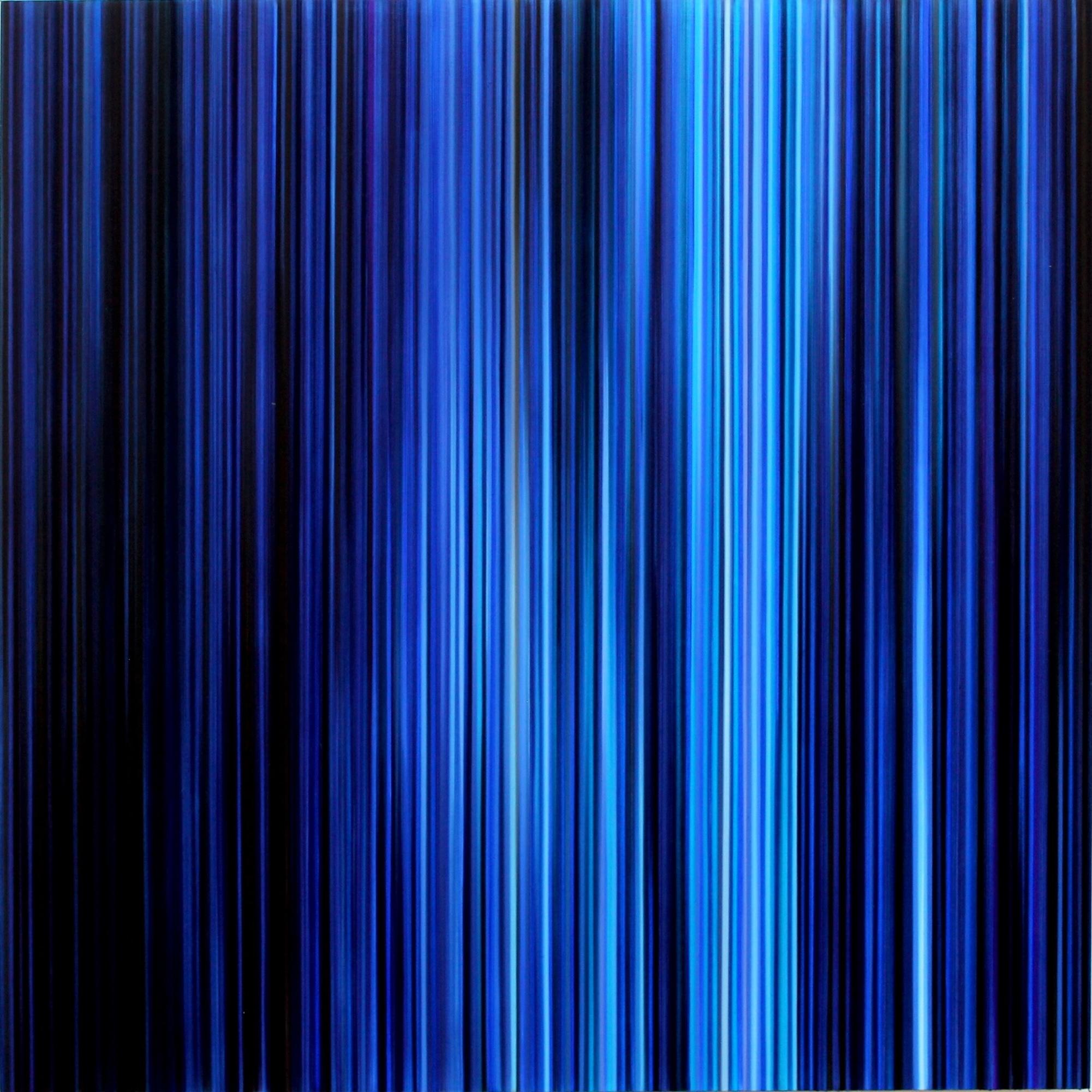 Light’n’Lines No.20  is an abstract painting by contemporary German artist Doris Marten, featuring a striking composition of vertical lines in intense hues of blue that merges into deep black. The square work is created with oil on Alu-Dibond.