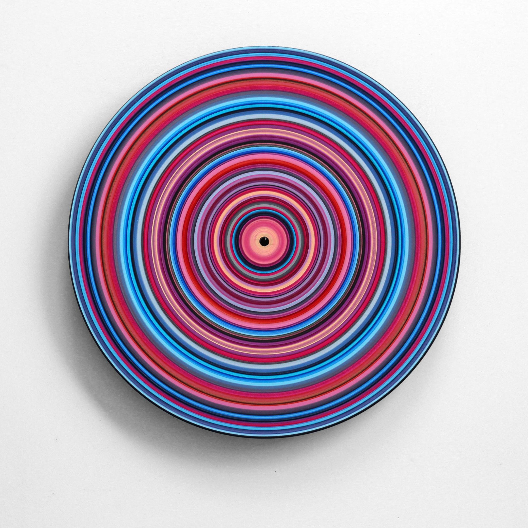SOUND AND VISION – Song for Tamlyn by Doris Marten - Installation, pink For Sale 2