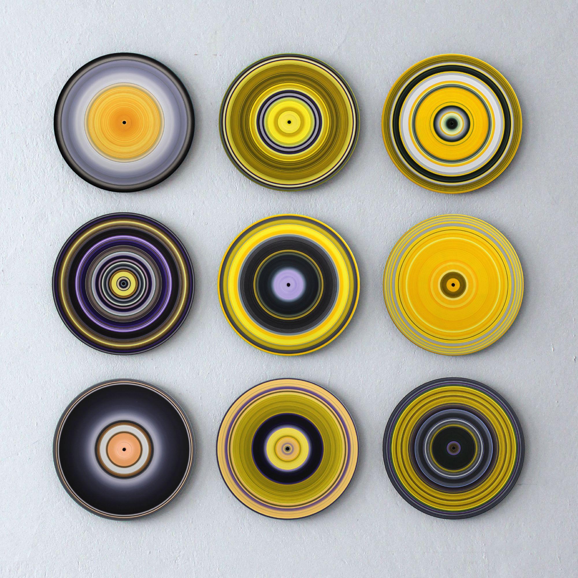 SUONO E VISIONE - Tu mi hai chiamato giallo pastoso A di Doris Marten - Installazione in vendita 1
