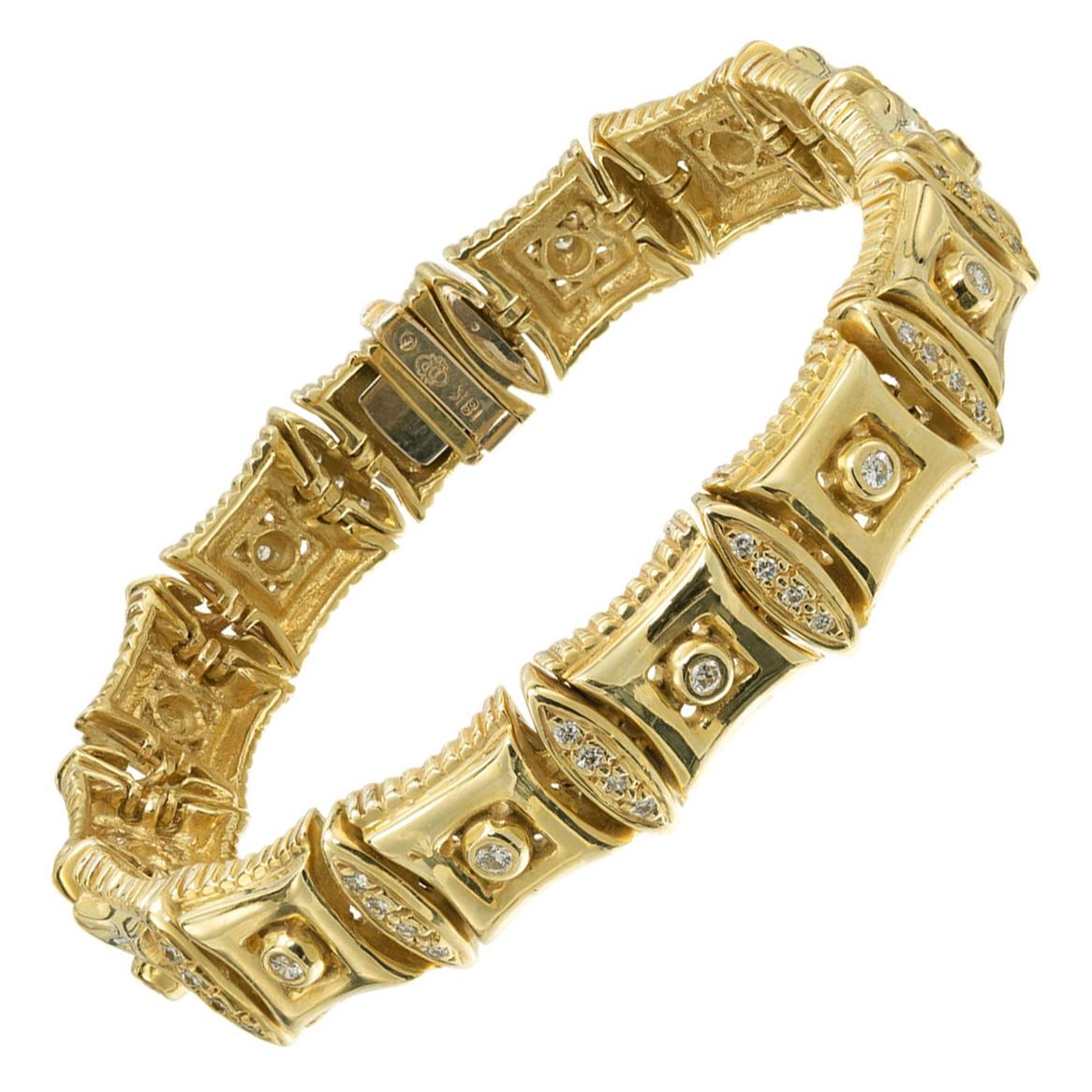 Doris Panos 1.00 Carat Diamond Yellow Gold Link Bracelet For Sale