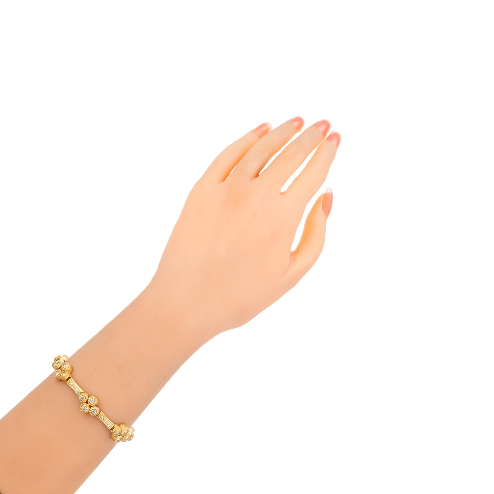 Women's Doris Panos 1.40 Carat Diamond 18 Karat Yellow Gold Bracelet