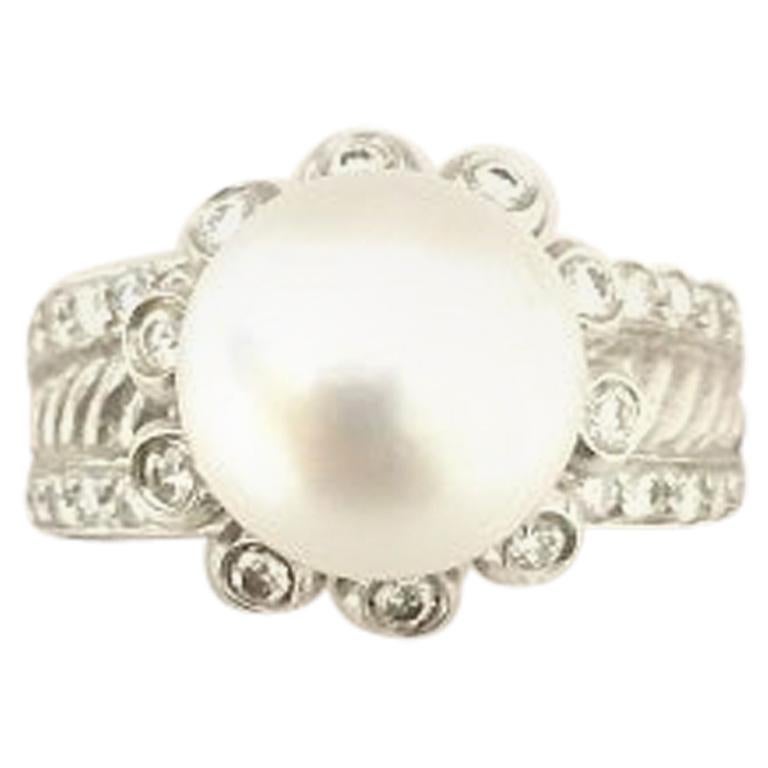 Doris Panos White Pearl and Diamonds Ladies Ring R816WTWG For Sale