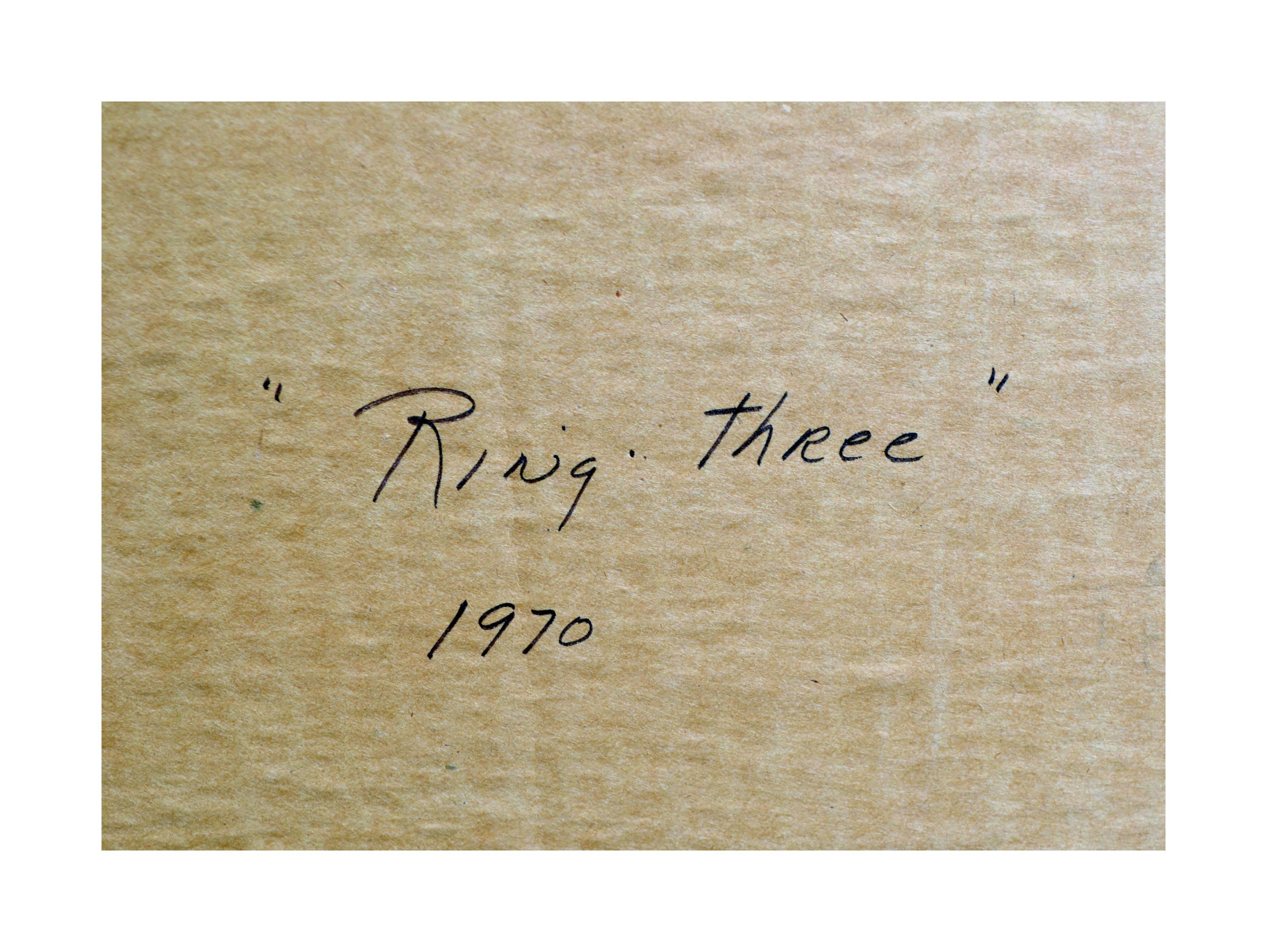 „“Ring Three“ Abstrahierter Karyadith, figurativ  (Beige), Figurative Painting, von Doris Warner