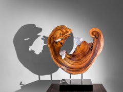"Abundancia de Amor II" Madera de Acacia y Apofilita Orgánica Moderna  Escultura