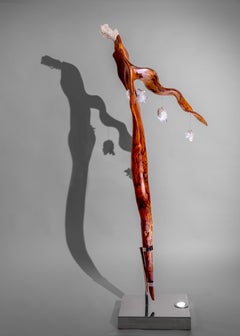 "A la deriva" Escultura orgánica moderna de cristal de cuarzo y palisandro de Indonesia