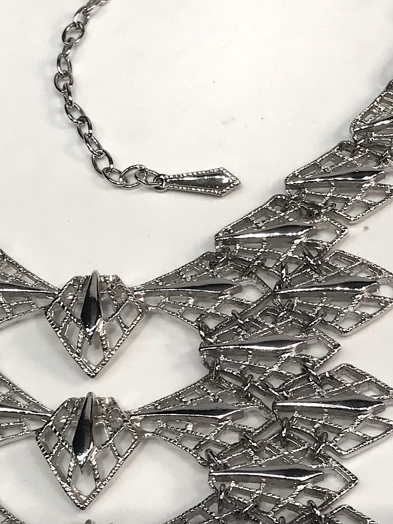 D'Orlan Silver Tone 1970s Abstract Bib Necklace 7