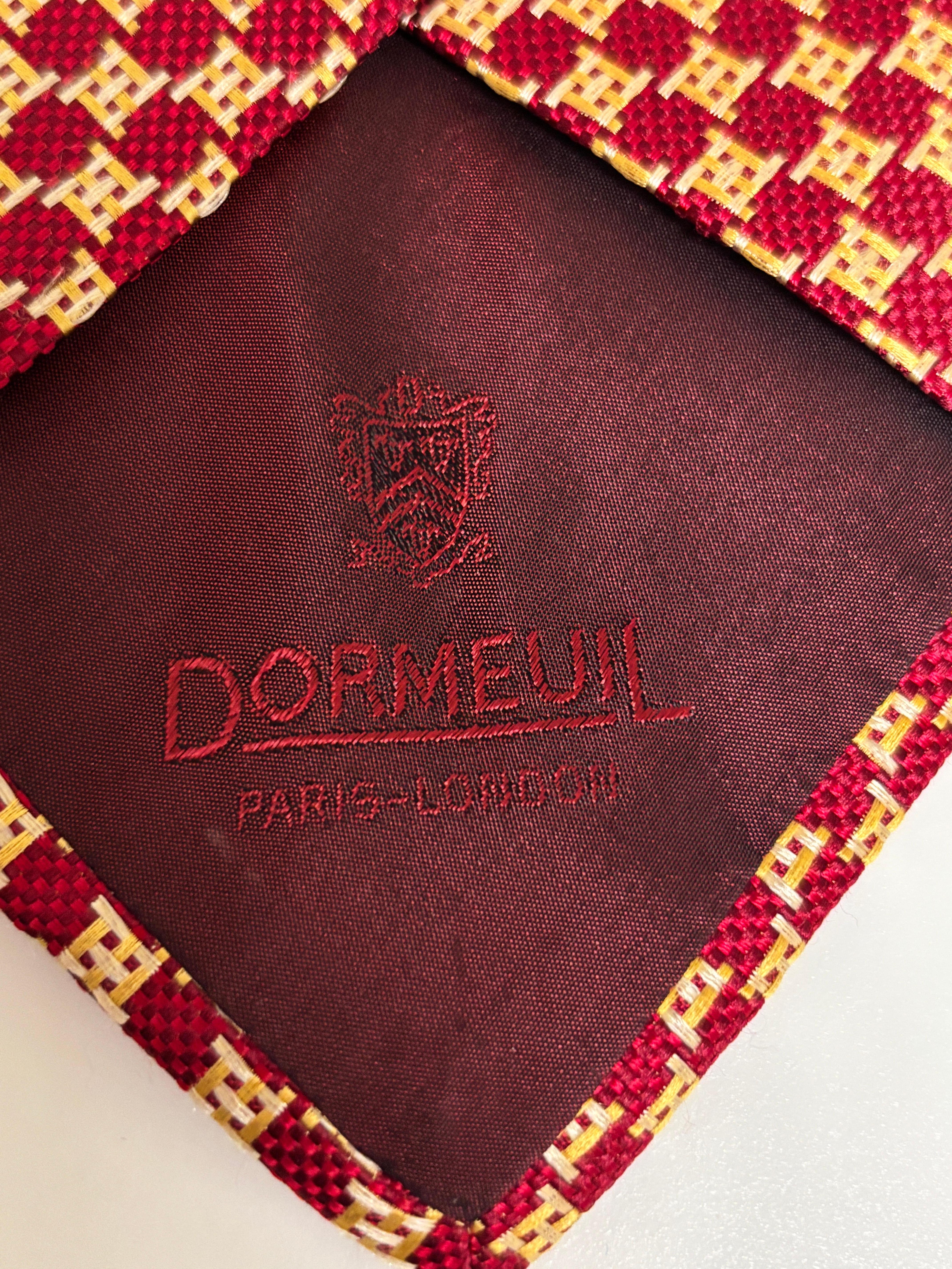 Dormeuil Herrenkrawatte aus roter und goldener Seide Made in France im Zustand „Gut“ im Angebot in Moreno Valley, CA