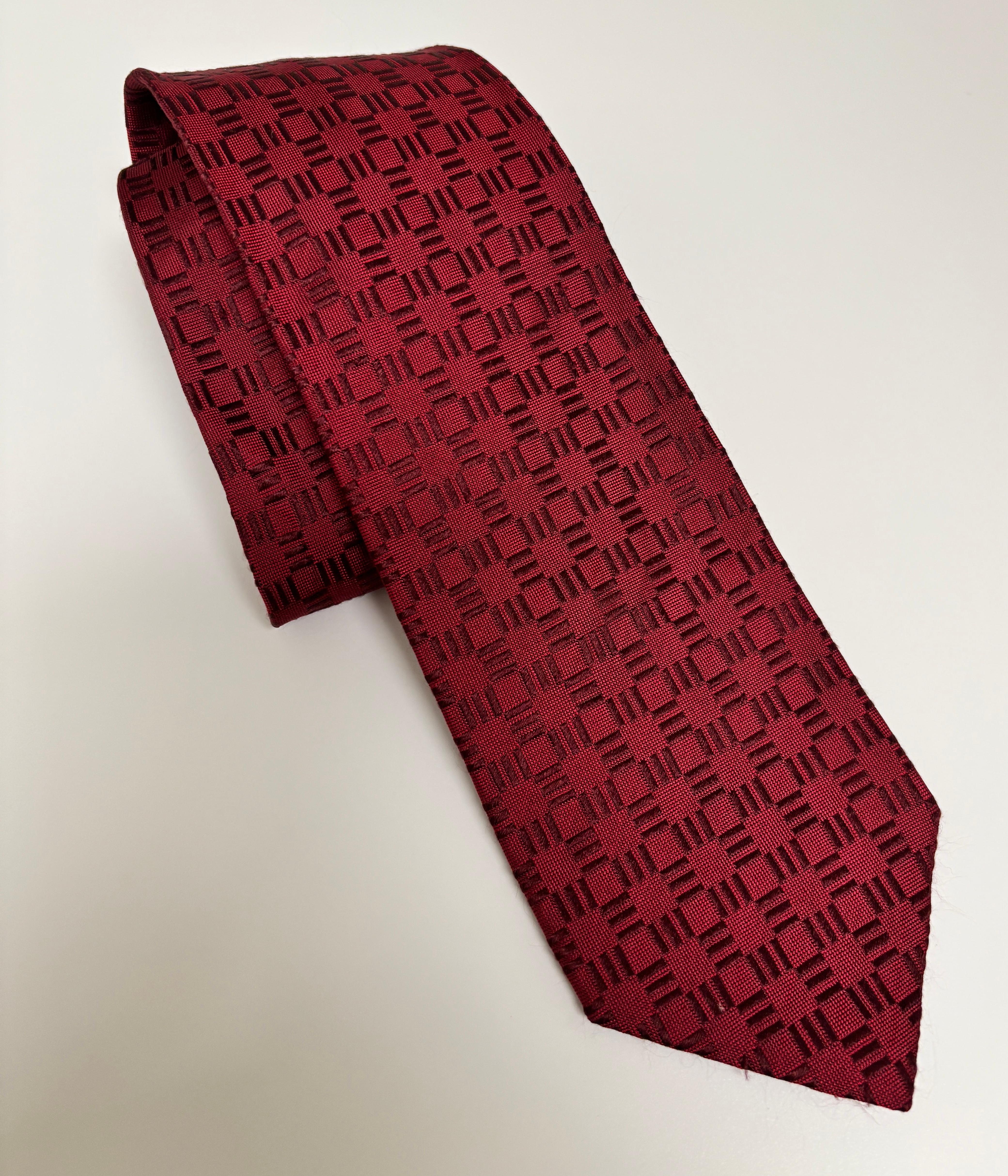 Dormeuil Corbata de cuello de seda roja para hombre Fabricada en Francia en venta 2