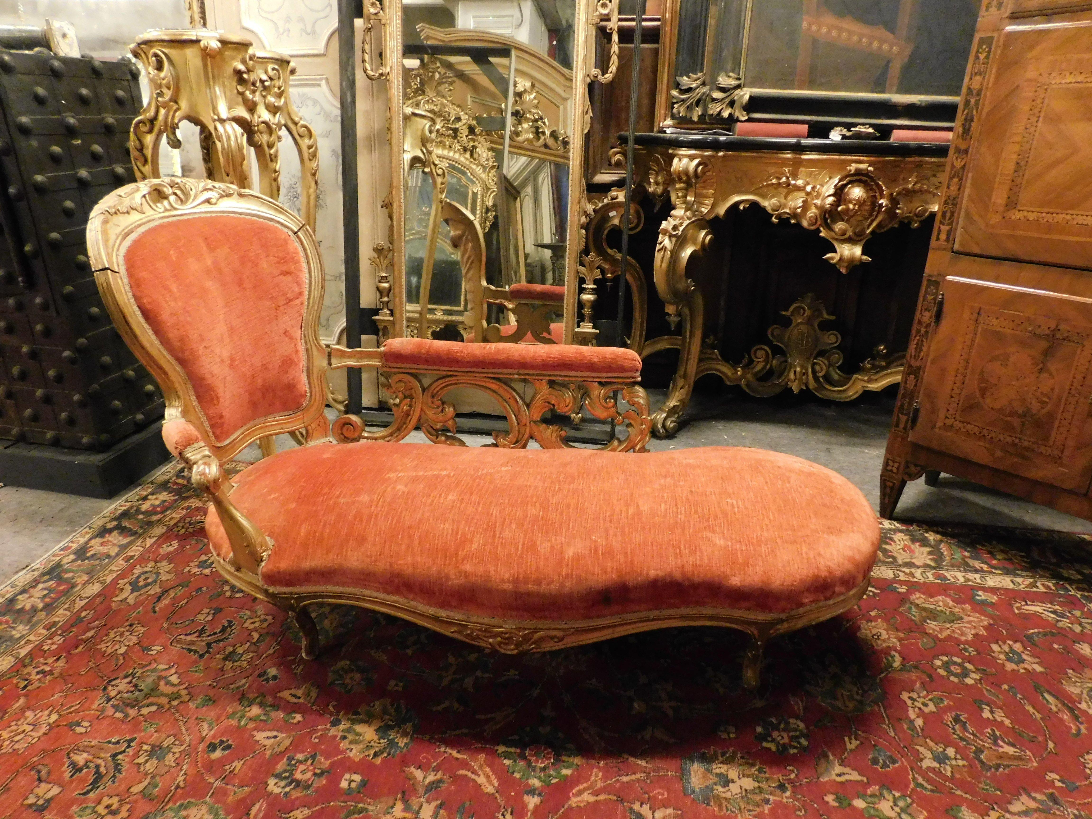 French Dormeuse, chaise longue sofa in gilded wood and velvet, France
