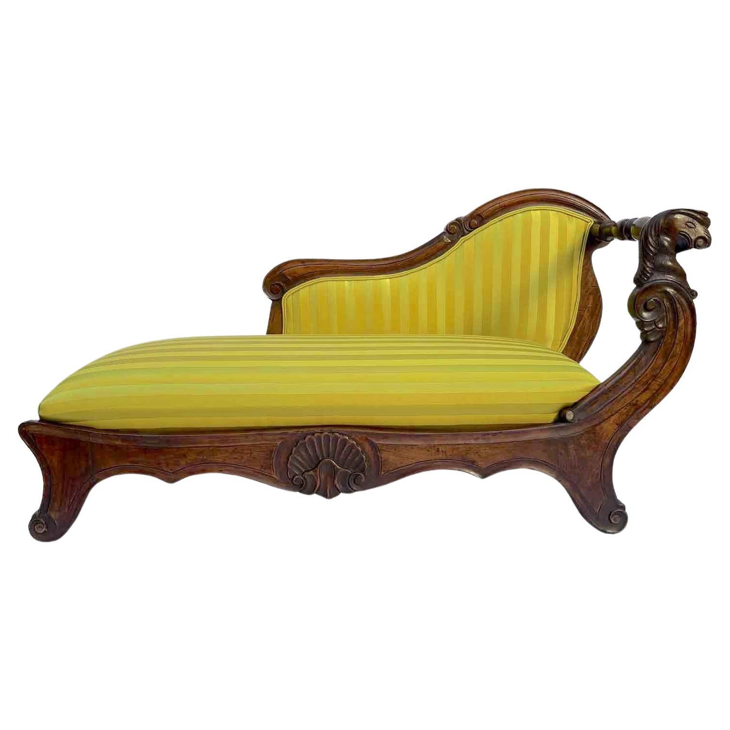 Italian Center Dormeuse in Carved Walnut circa 1850 Yellow Fabric For Sale