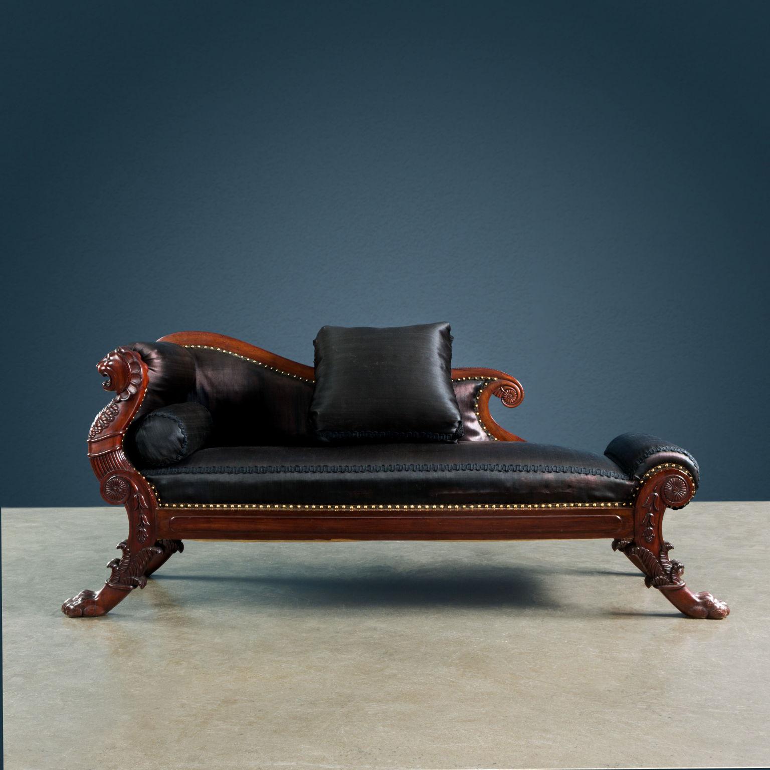 Other Dormeuse. Milan, c. 1860, black and brown For Sale