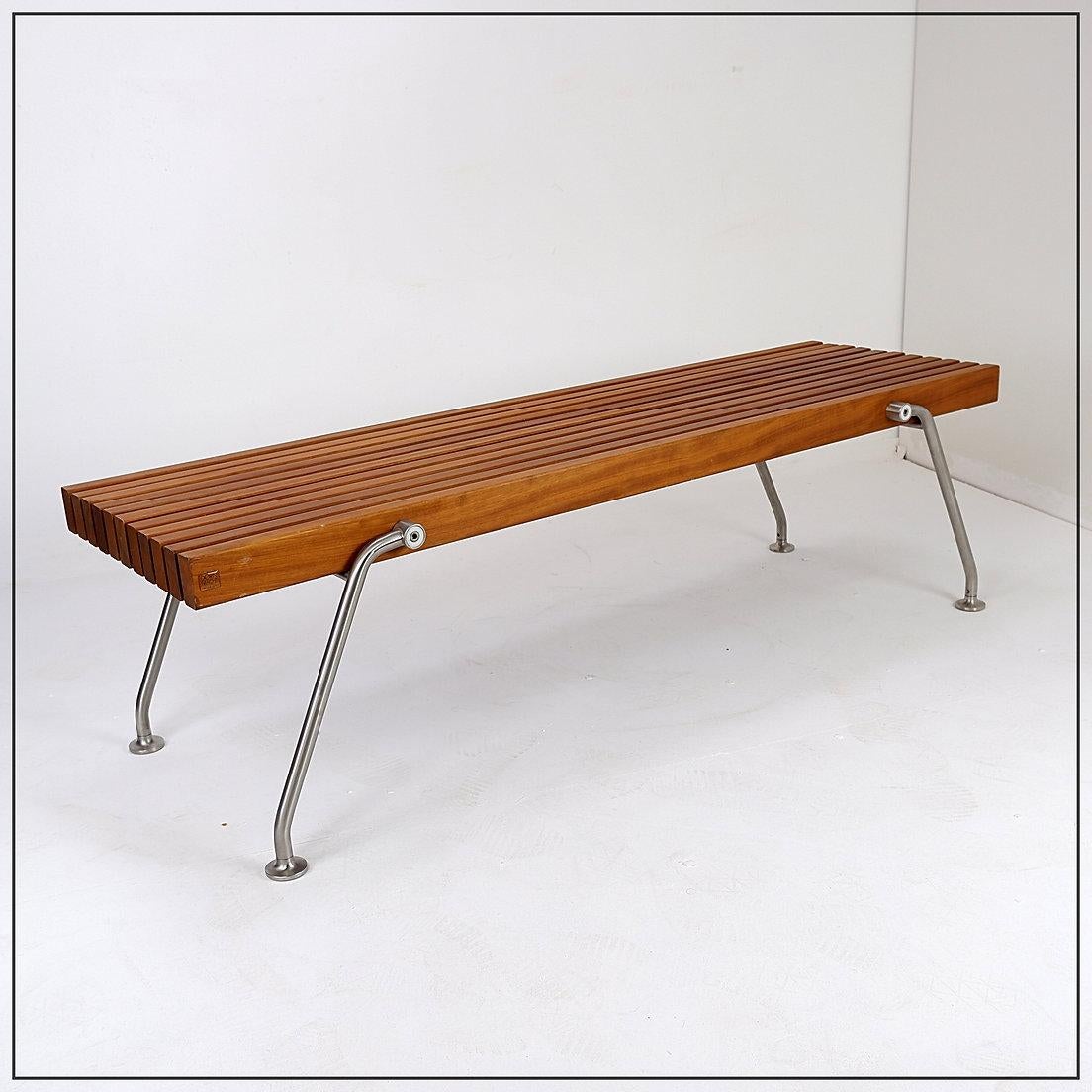Dornbracht interior wooden slatted bench - Belgium 5