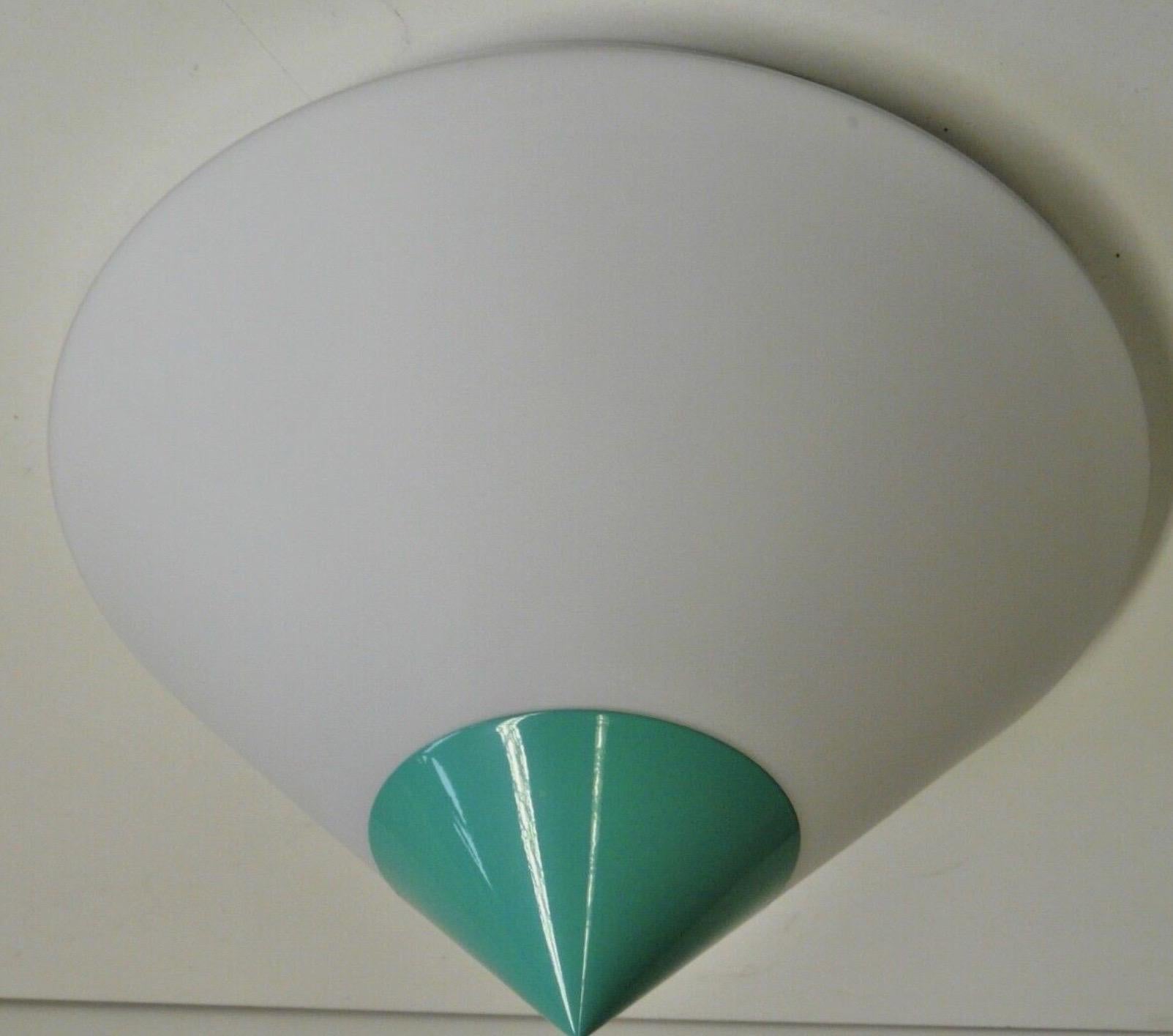 Dornbracht Point Collection Postmodern Flush Light Fixture, White & Teal, Germania. 1980's.  Raro.  