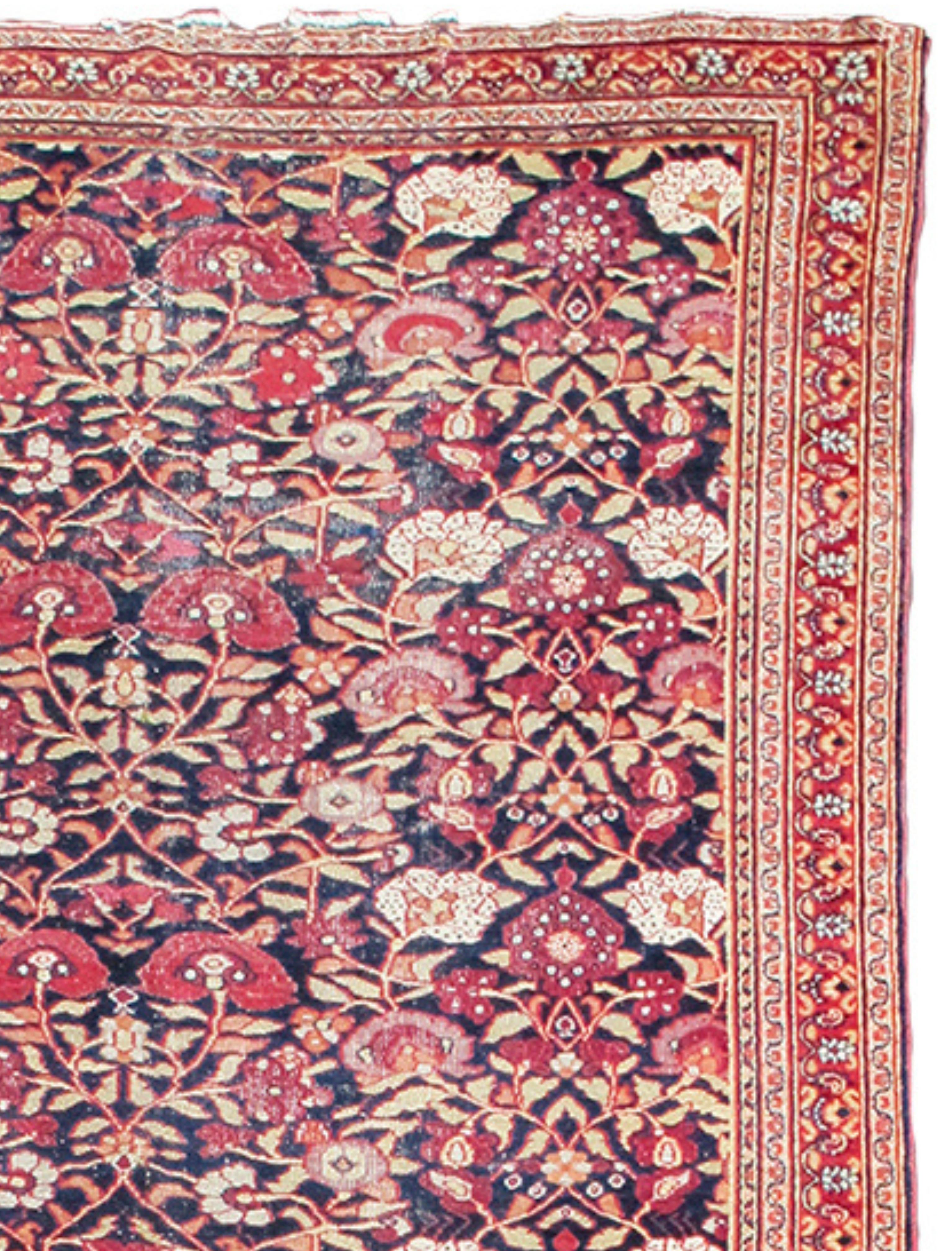 Noué à la main Tapis long Dorokhsh, 19e siècle en vente