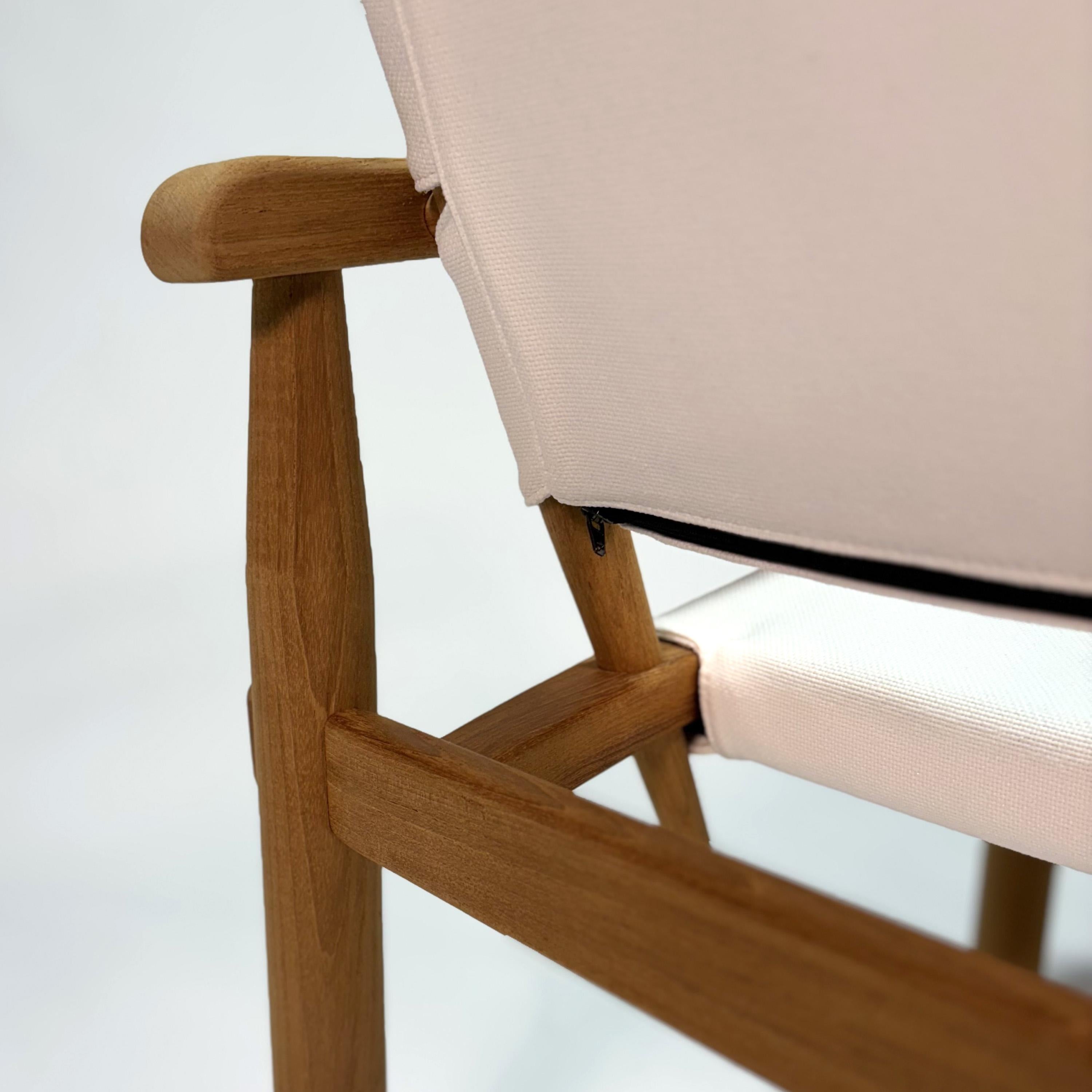 Doron Hotel Chair by Charlotte Perriand For Sale 2