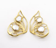 Pendientes de oro amarillo macizo de 18 quilates con perlas en forma de mariposa Dorota