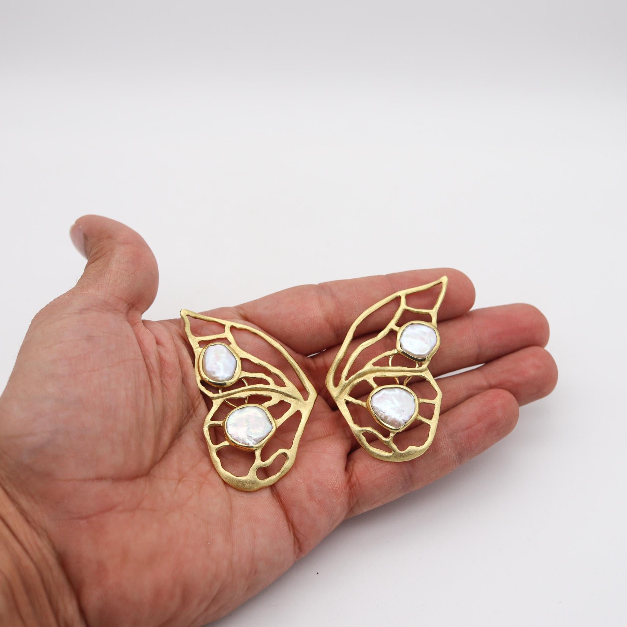 Women's Dorota Butterfly Clips-On Earrings In Solid 18Kt Yellow Gold With Pearls For Sale