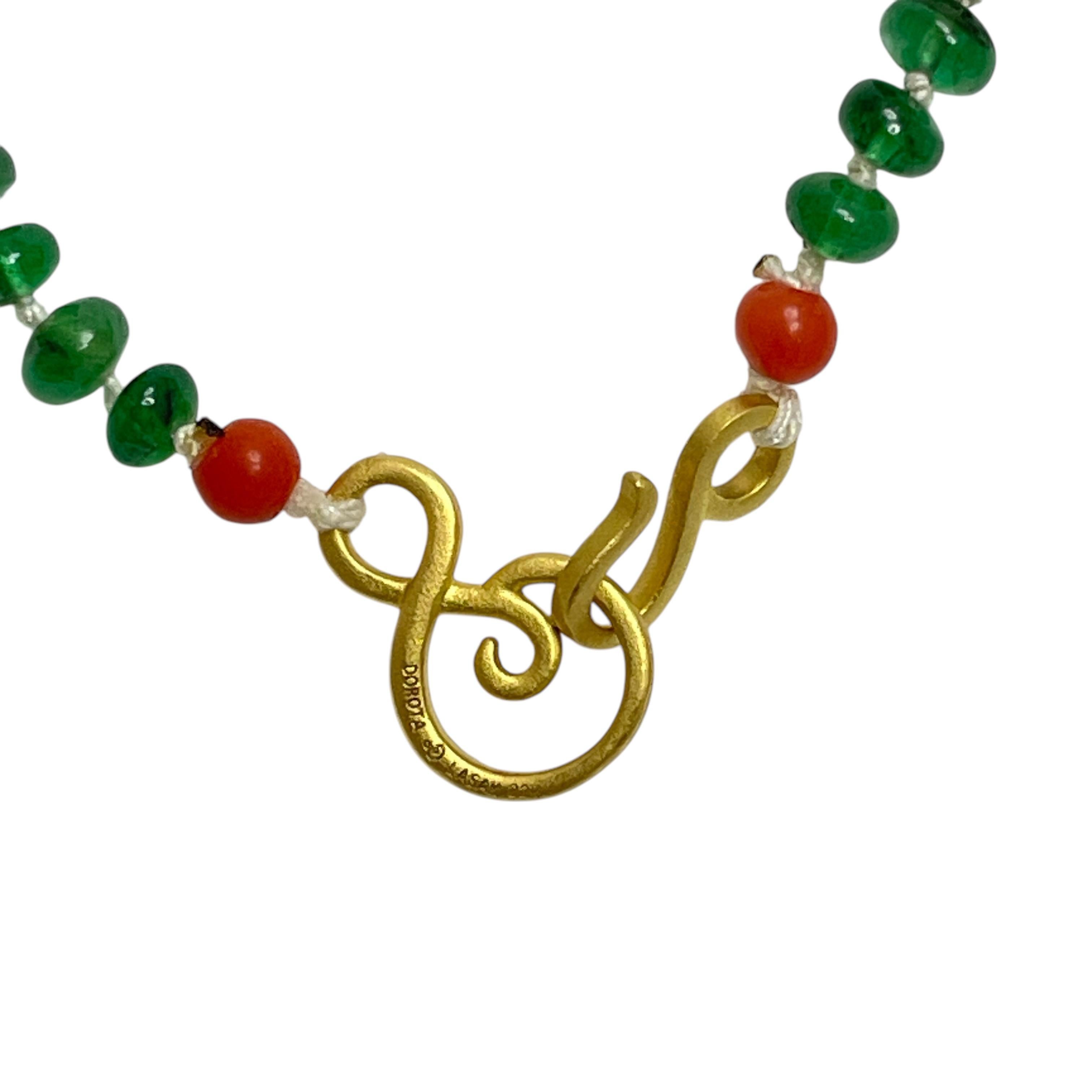 DOROTA LASAK 22k gold emerald coral beaded necklace In New Condition For Sale In Palos Hills, IL