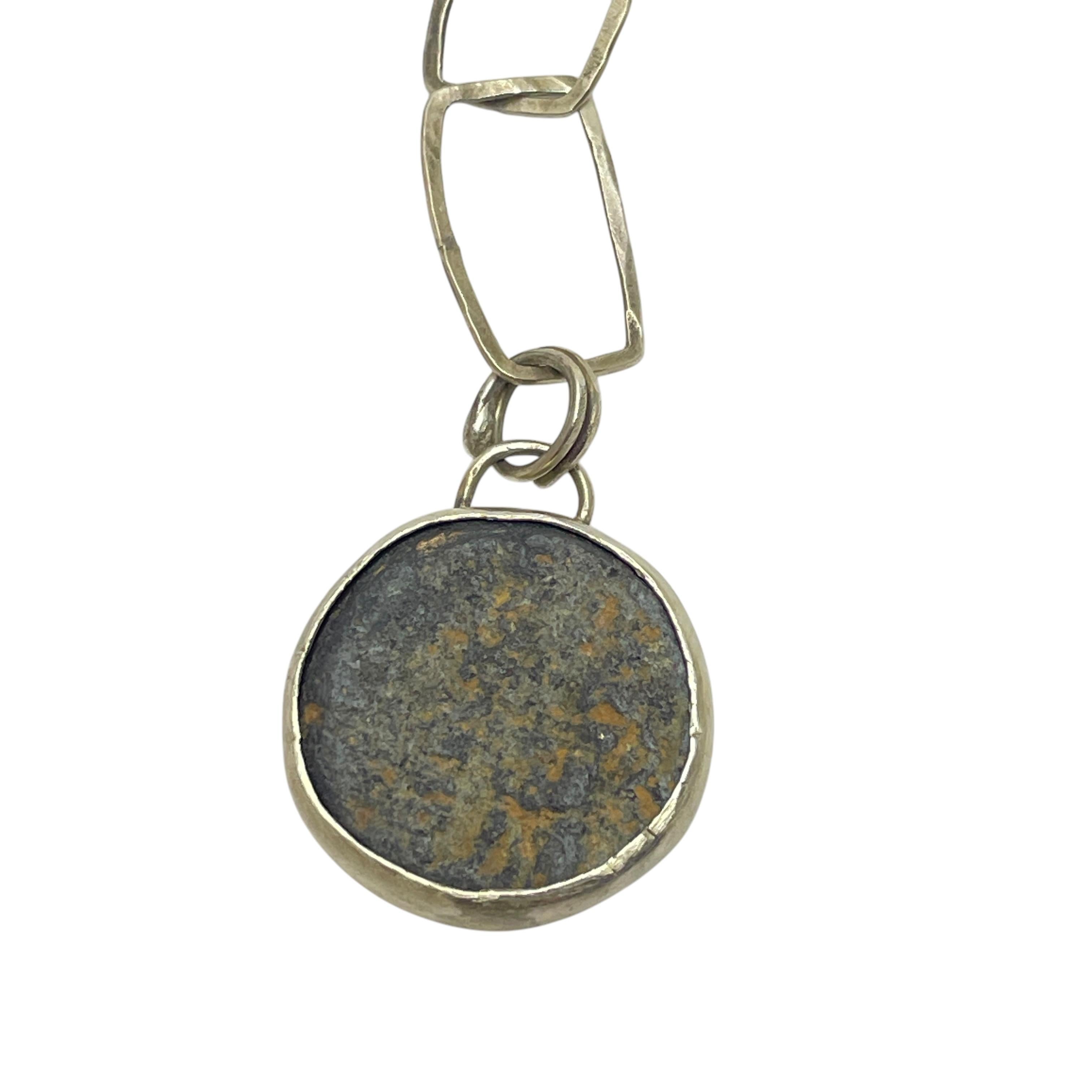 DOROTA LASAK collana di monete antiche in argento sterling In condizioni Nuovo in vendita a Palos Hills, IL