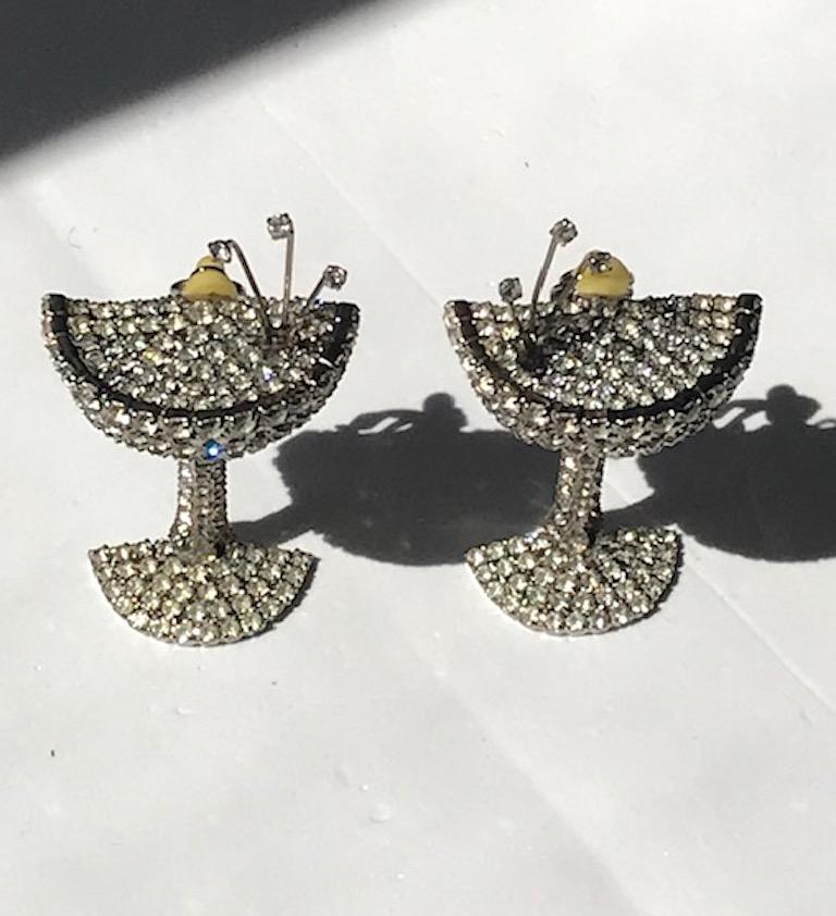 Dorothy Bauer 1980s Champagne Glass Earrings In Good Condition In New York, NY