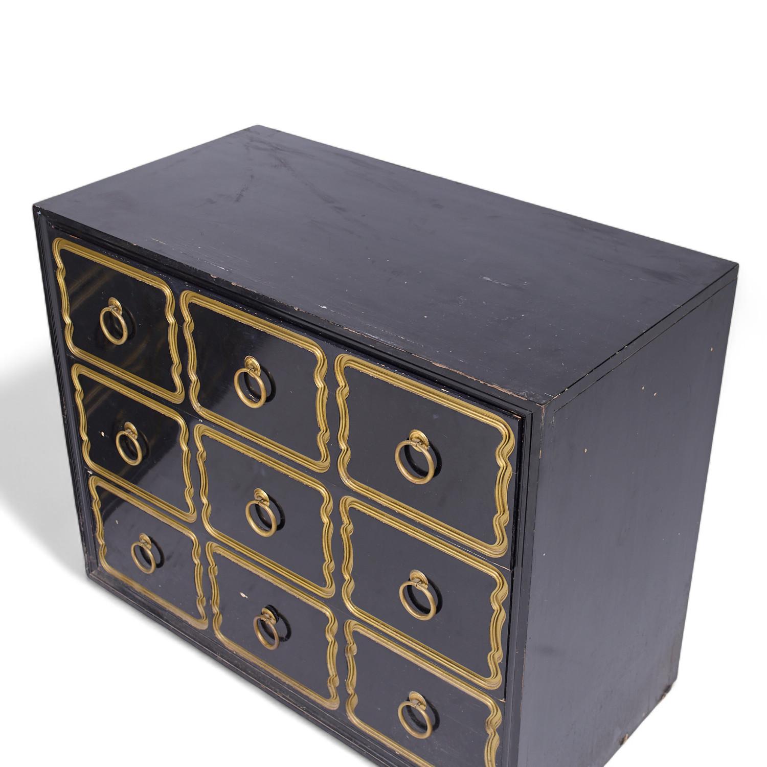 Dorothy Draper España Black and Gold Chest Dressers - Pair in vendita 5