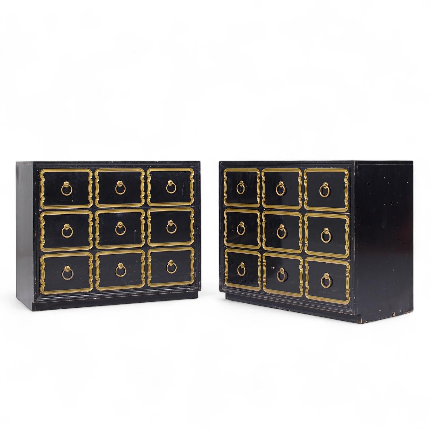 Hollywood Regency Dorothy Draper España Black and Gold Chest Dressers - Pair in vendita