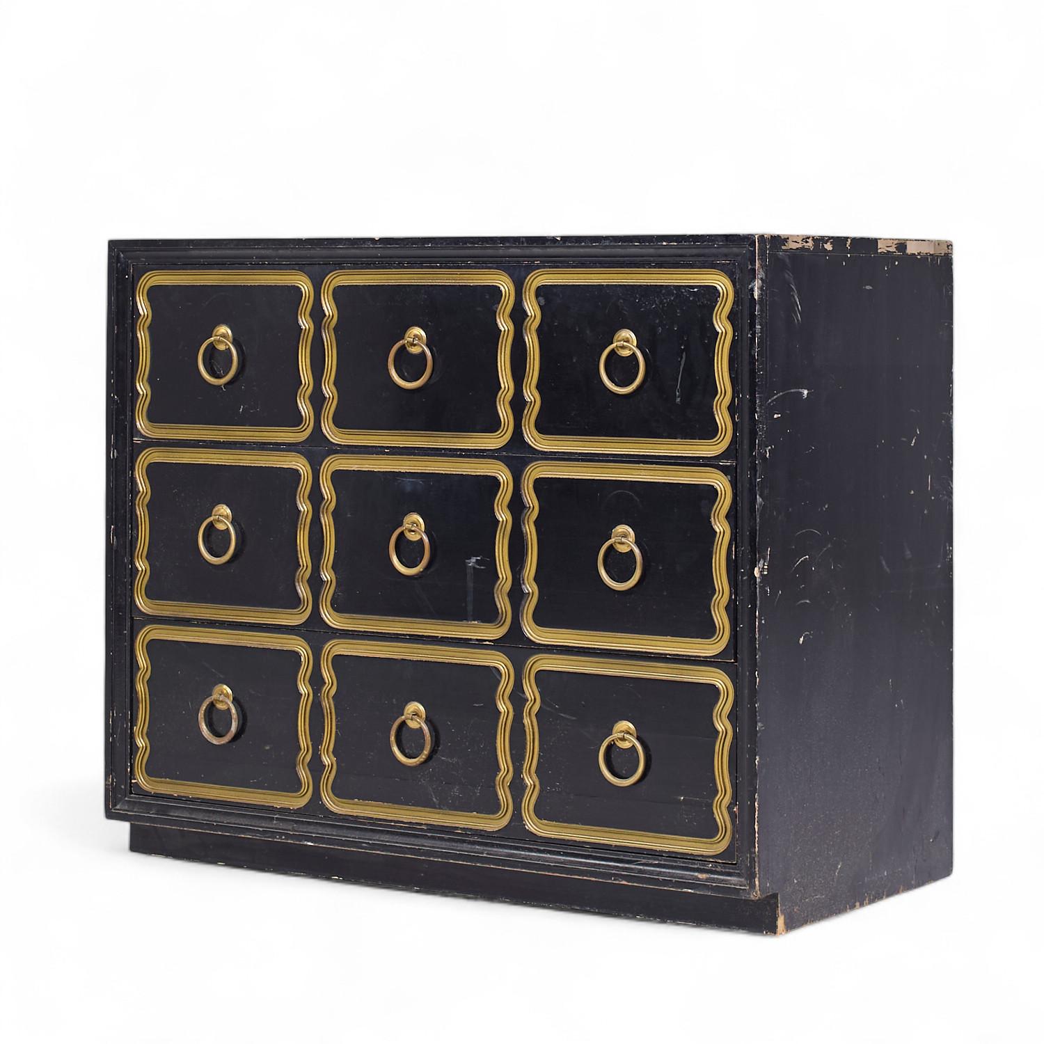 Dorothy Draper España Black and Gold Chest Dressers - Pair in vendita 1