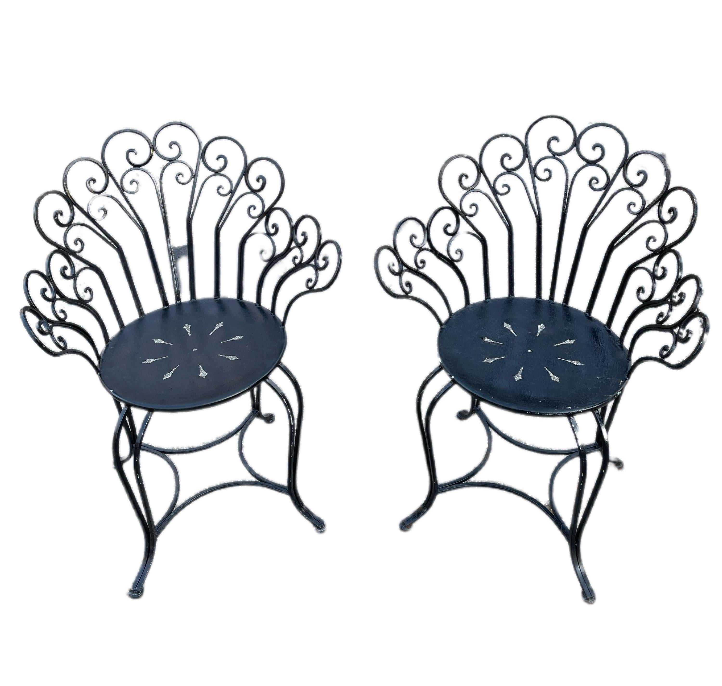 20th Century Dorothy Draper Outdoor Wrought Iron Garden Chairs For Sale