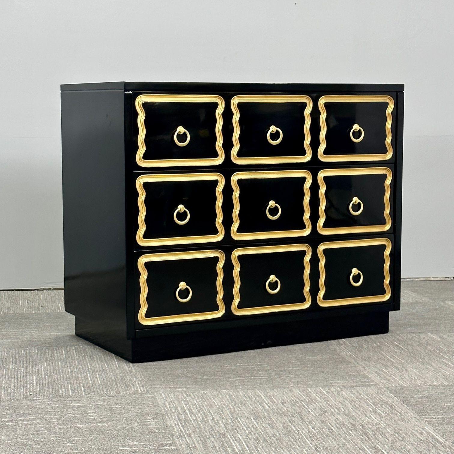 Stile Dorothy Draper, Hollywood Regency, Commodes, Laccato nero, Dorato, Ottone 2