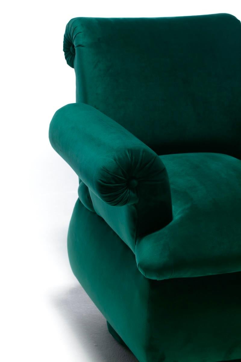 Dorothy Draper Style Hollywood Regency Swivel Arm Chairs in Emerald Velvet For Sale 8