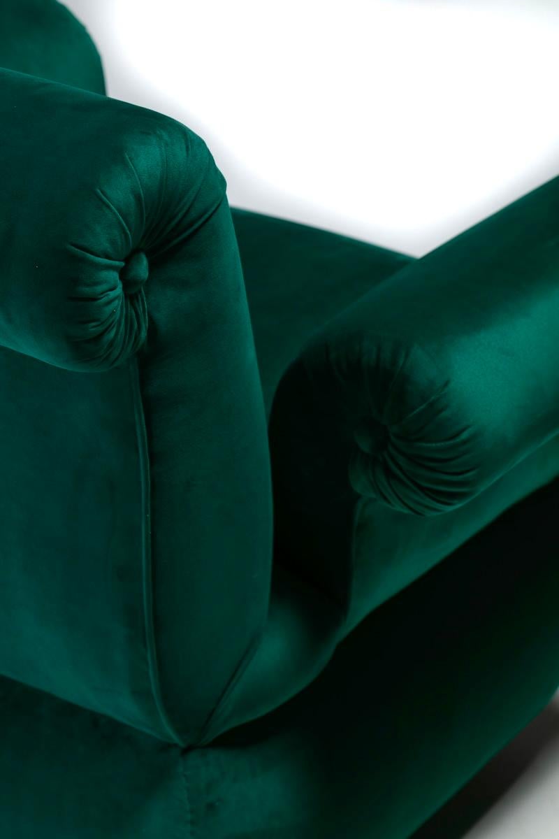 Dorothy Draper Style Hollywood Regency Swivel Arm Chairs in Emerald Velvet For Sale 10