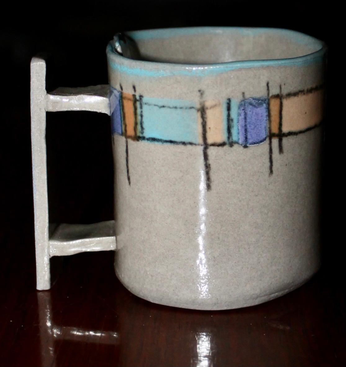 Dorothy Hafner: Six Hand-Crafted Mugs In Excellent Condition For Sale In Sharon, CT