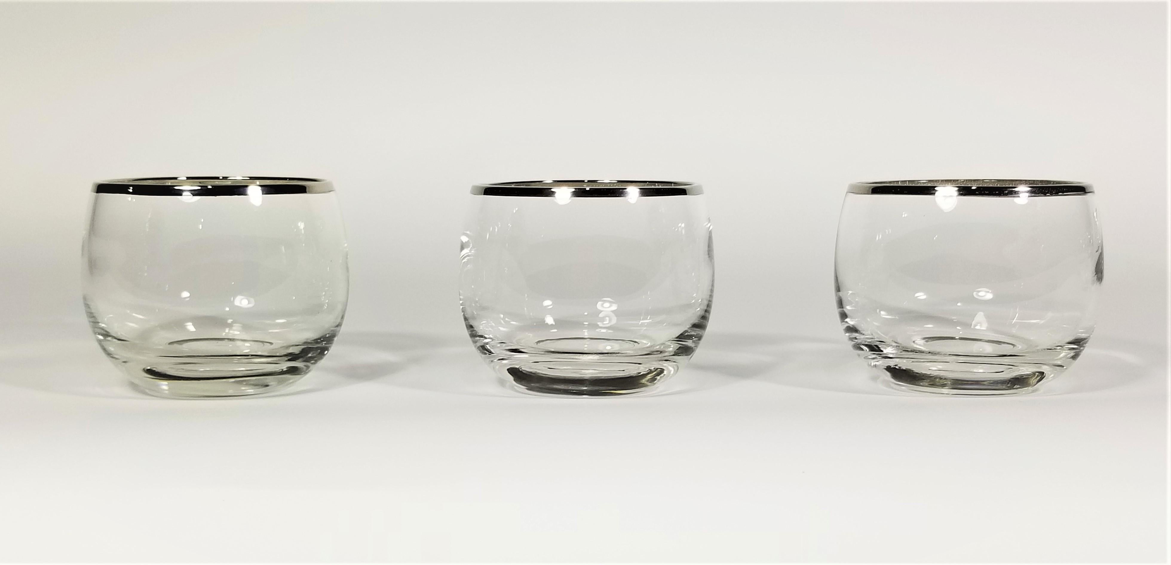 Dorothy Thorpe 1960s Mid Century Silver Rimmed 4 Oz Glassware Barware Set of 6 For Sale 2
