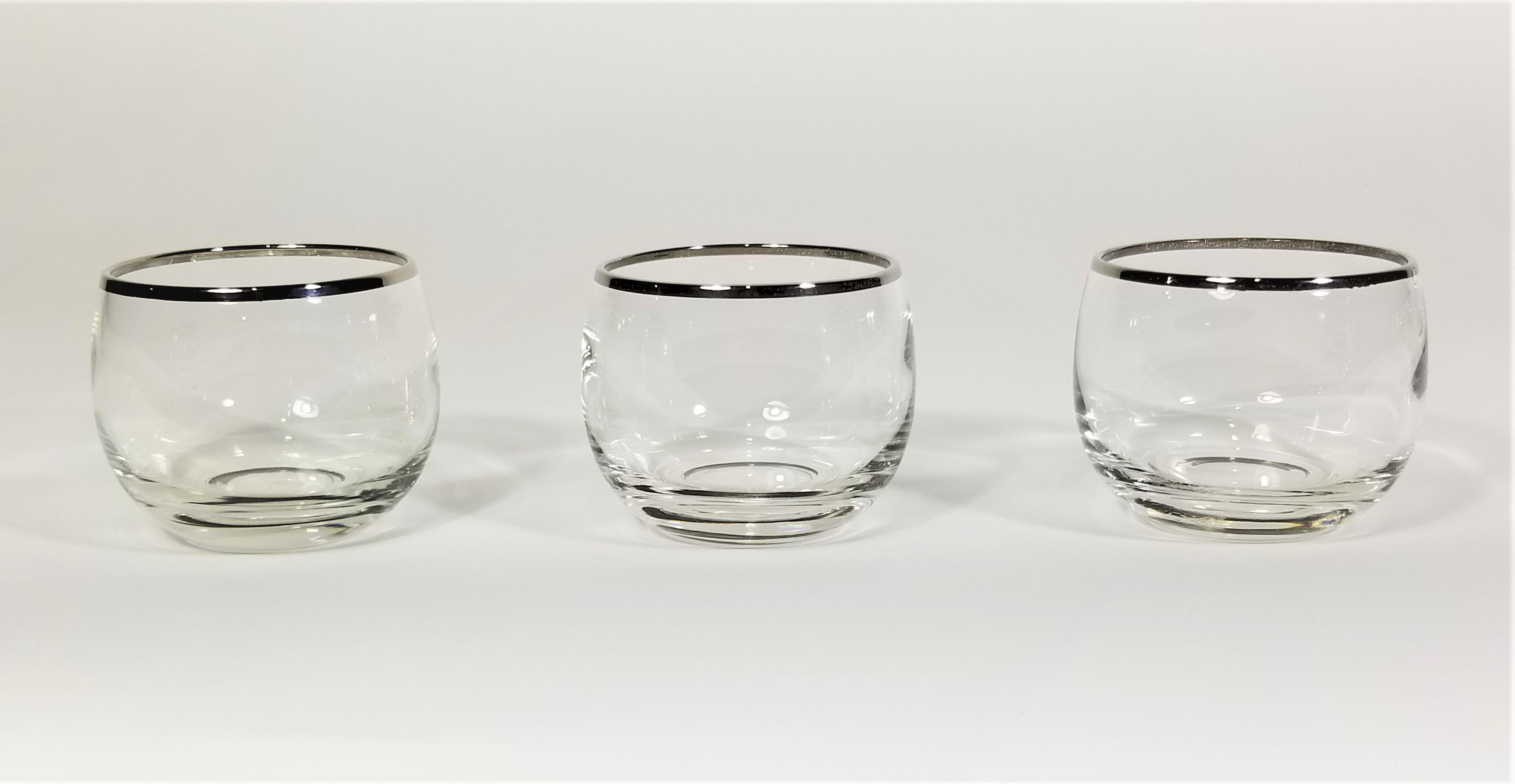 Dorothy Thorpe 1960s Mid Century Silver Rimmed 4 Oz Glassware Barware Set of 6 For Sale 3
