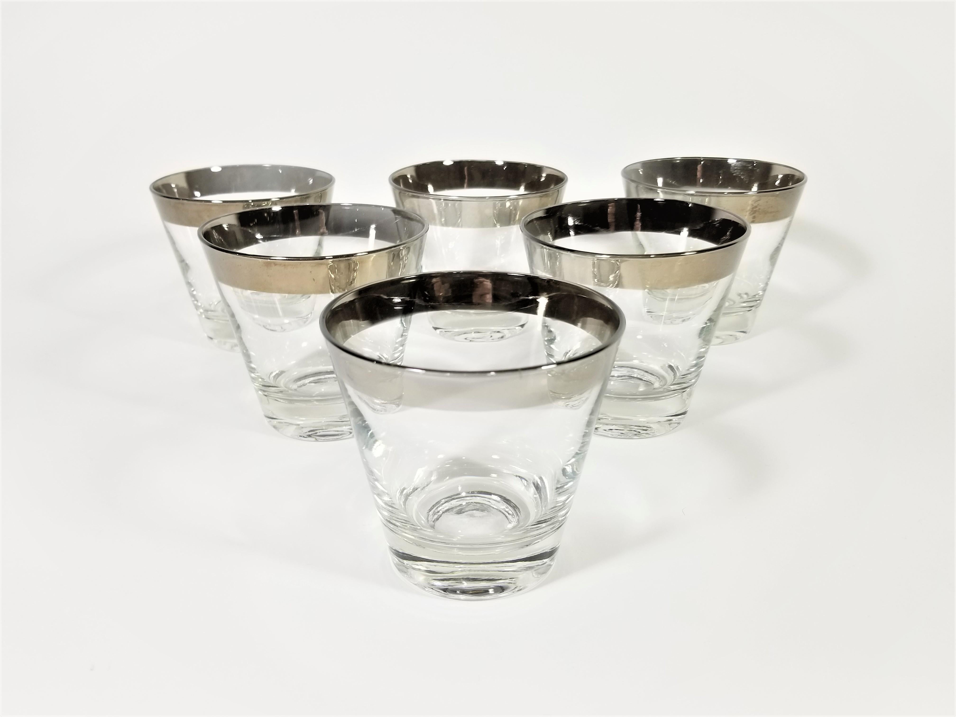 Midcentury 1960s Dorothy Thorpe silver rimmed glassware barware. Set of 6. Excellent addition to any home bar or bar cart.