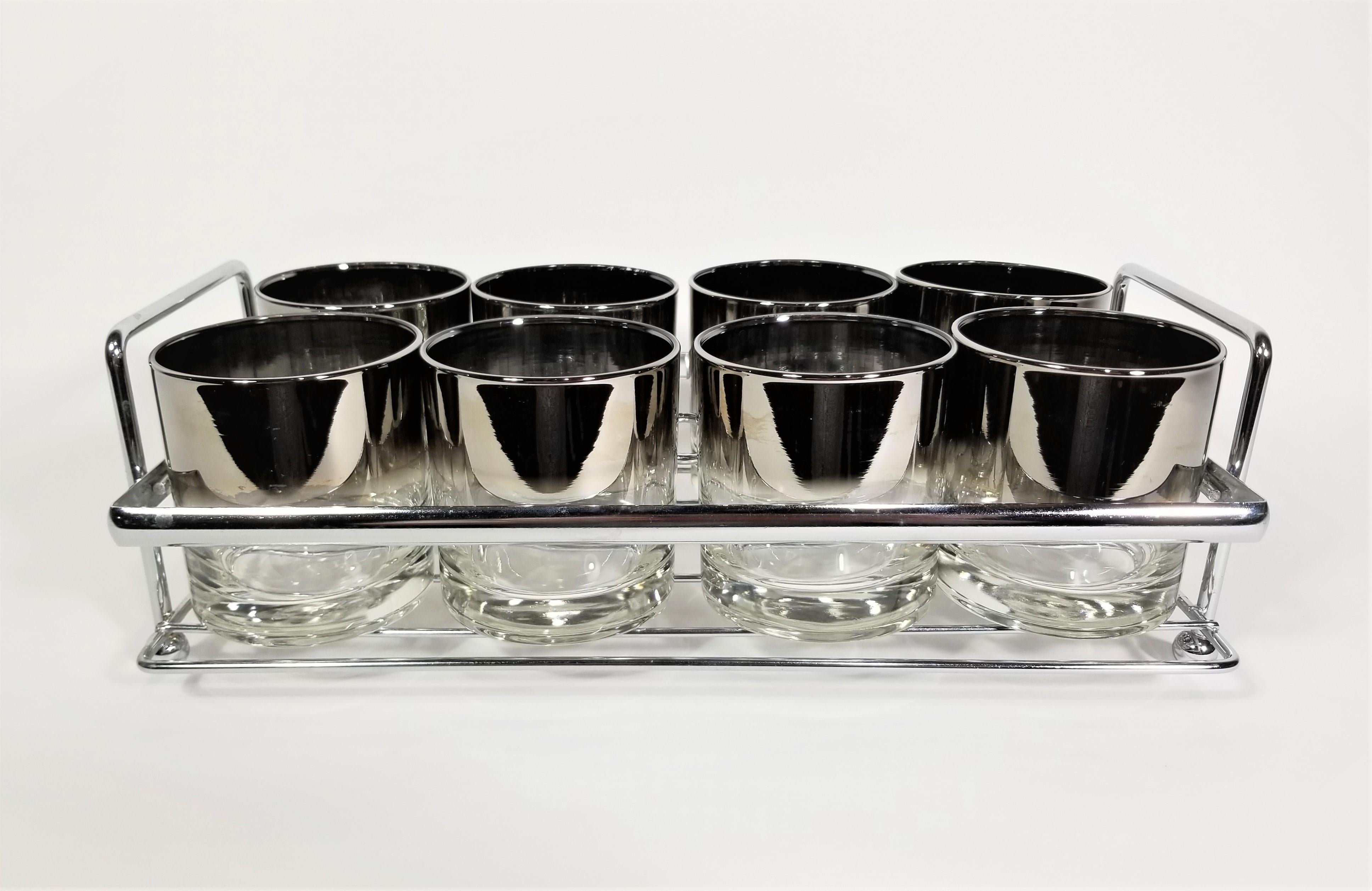 Dorothy Thorpe 1960s Silver Barware Glassware with Holder Mid Century Set of 8 In Good Condition In New York, NY